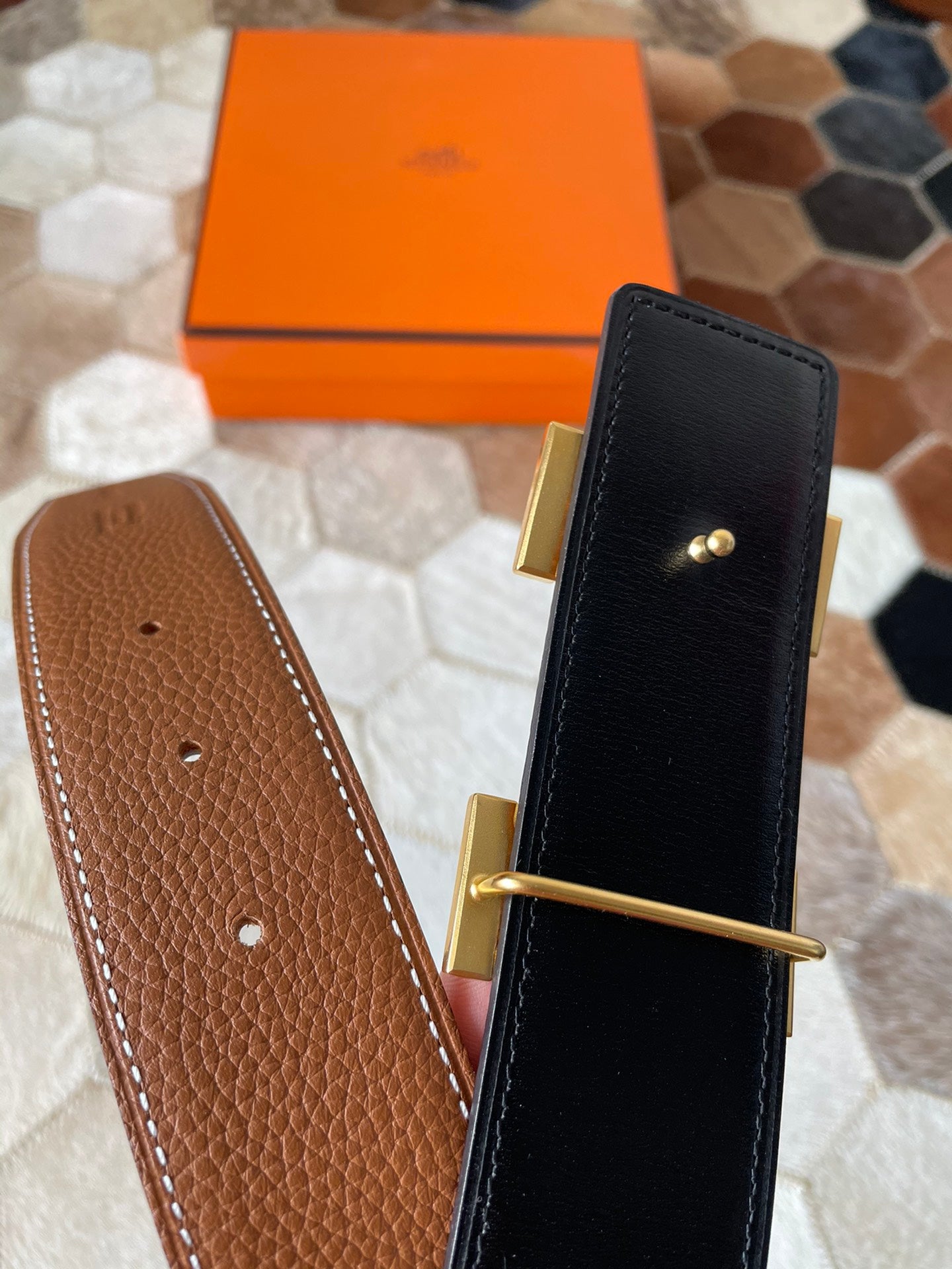 HERMES CONSTANCE BELT BUCKLE & REVERSIBLE BRONZE BROWN LEATHER STRAP 38MM GOLD HARDWARE