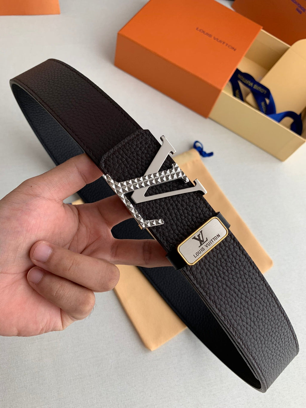 LOUIS VUITTON LV 25S BELT 38 MM IN DARK BROWN CALFSKIN 593213