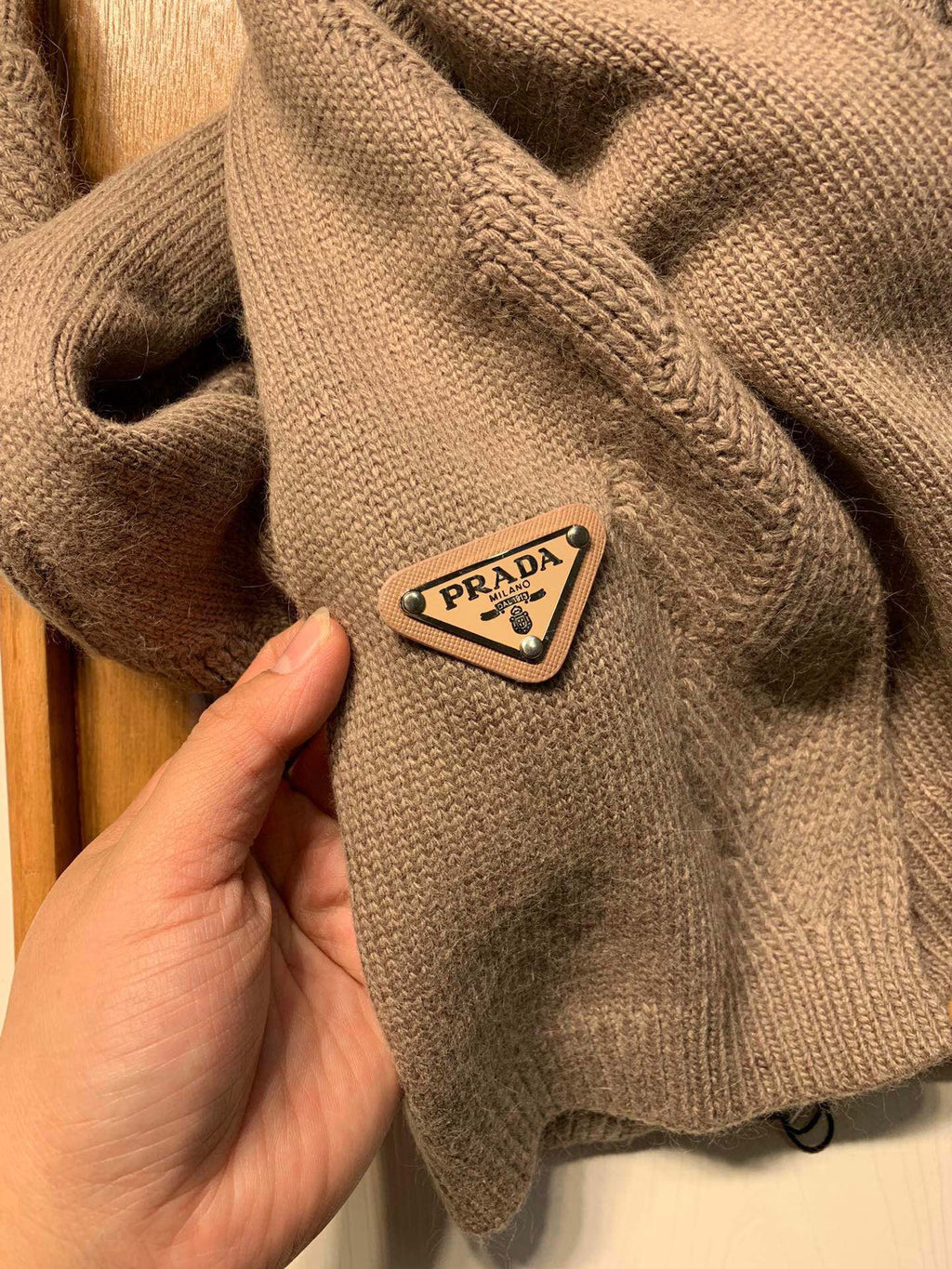 PRADA SET SCARF AND HAT IN MEDIUM BROWN WOOL AND RABBIT FUR 416364