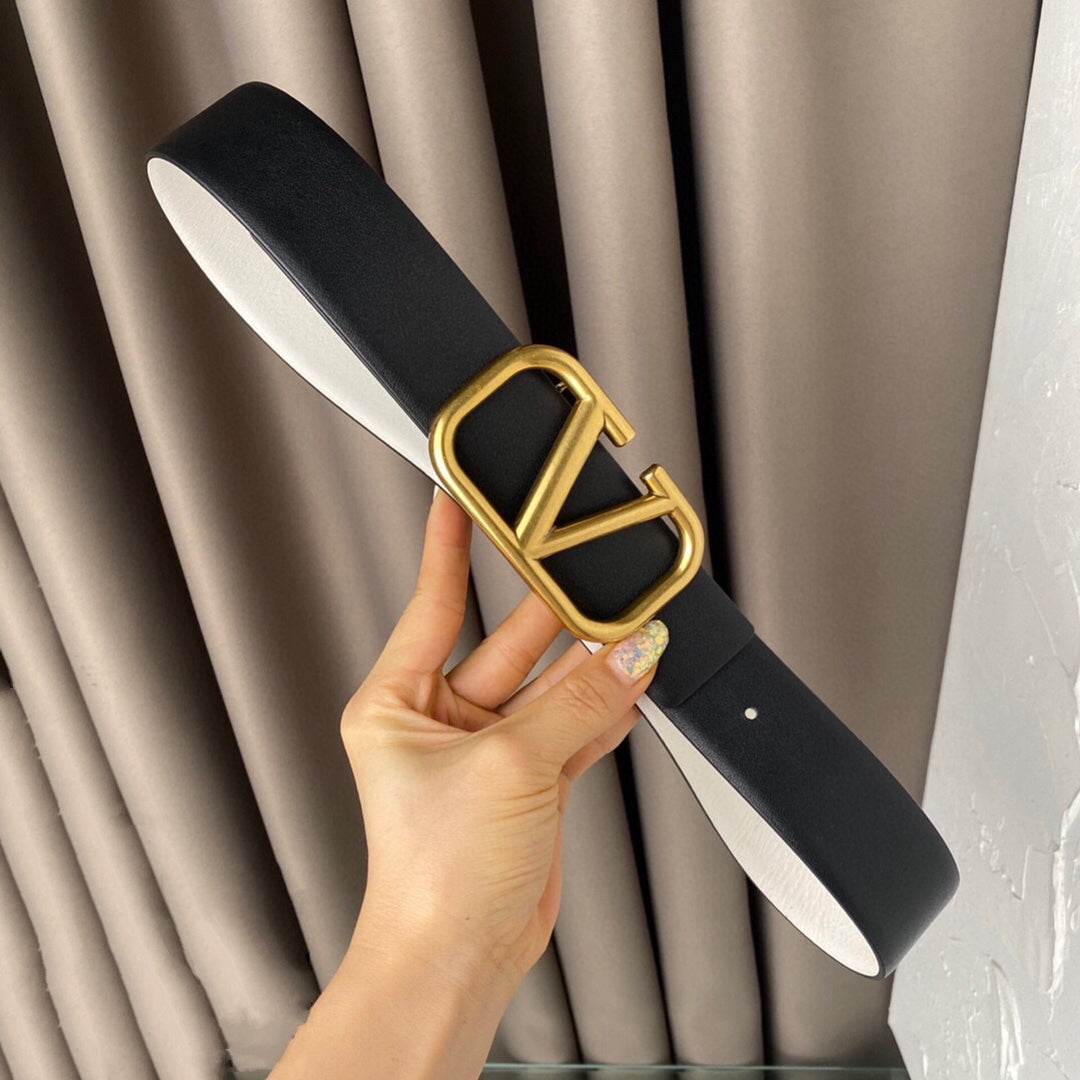 VALENTINO REVERSIBLE VLOGO SIGNATURE BELT IN GLOSSY WHITE BLACK CALFSKIN GHW 40 MM