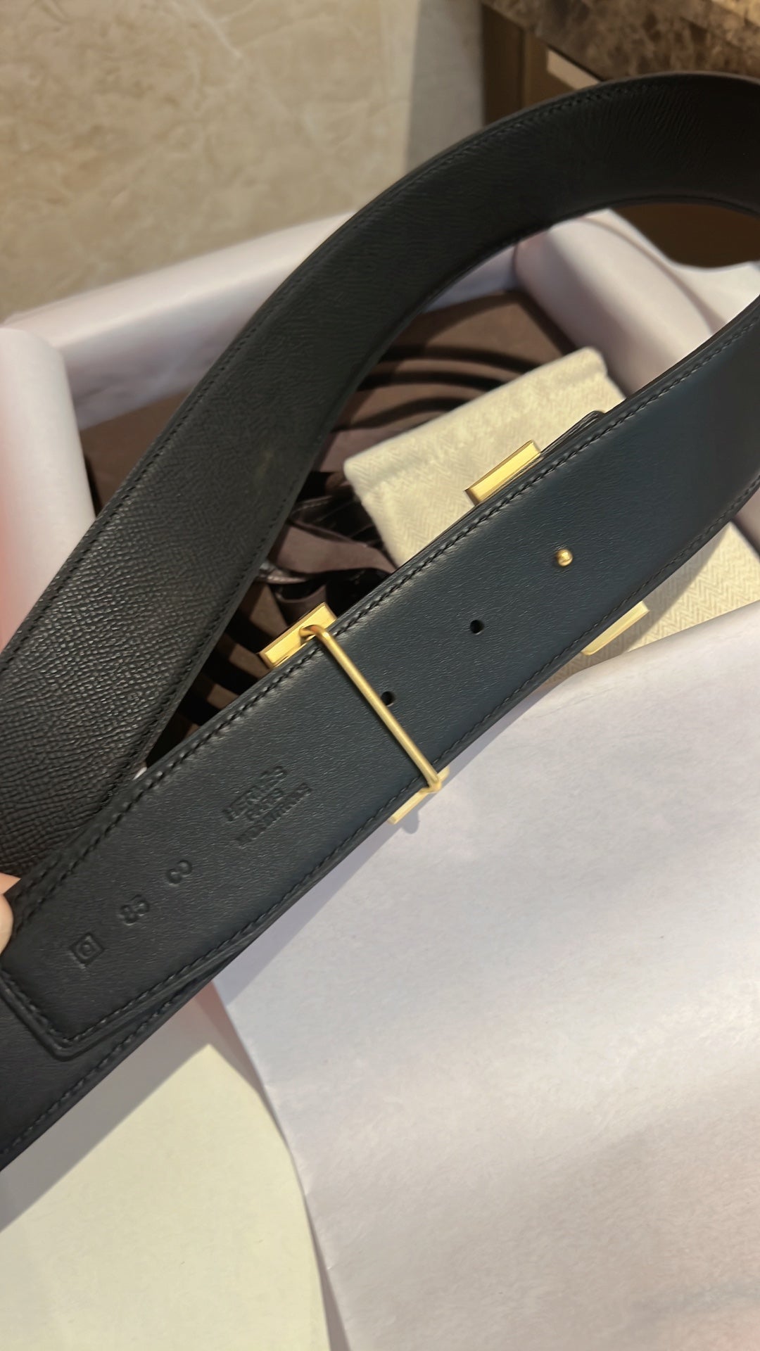 HERMES CONSTANCE BELT BUCKLE & REVERSIBLE BLACK LEATHER STRAP 42MM GOLD HARDWARE