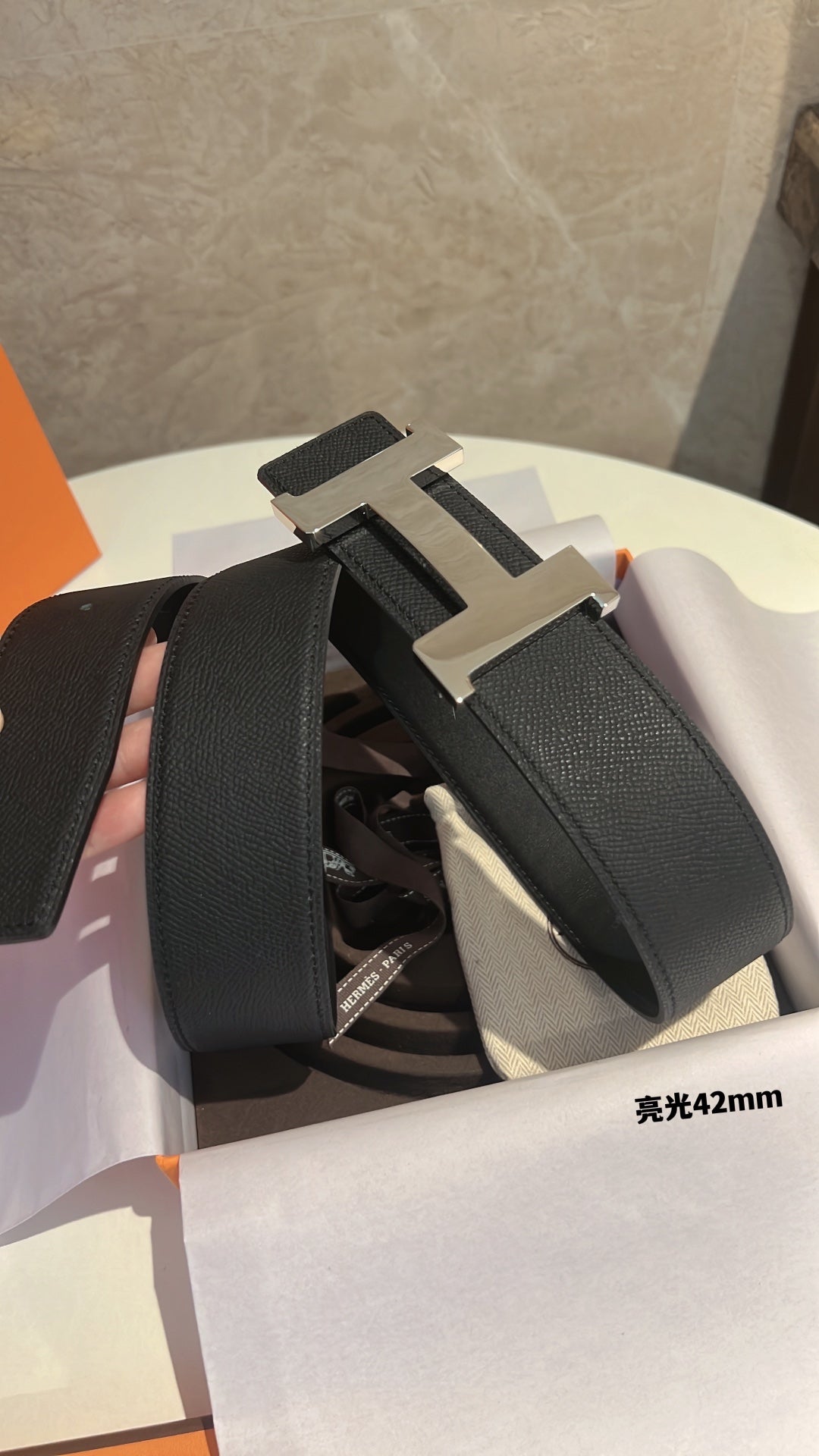 HERMES CONSTANCE BELT BUCKLE & REVERSIBLE BLACK LEATHER STRAP 42MM