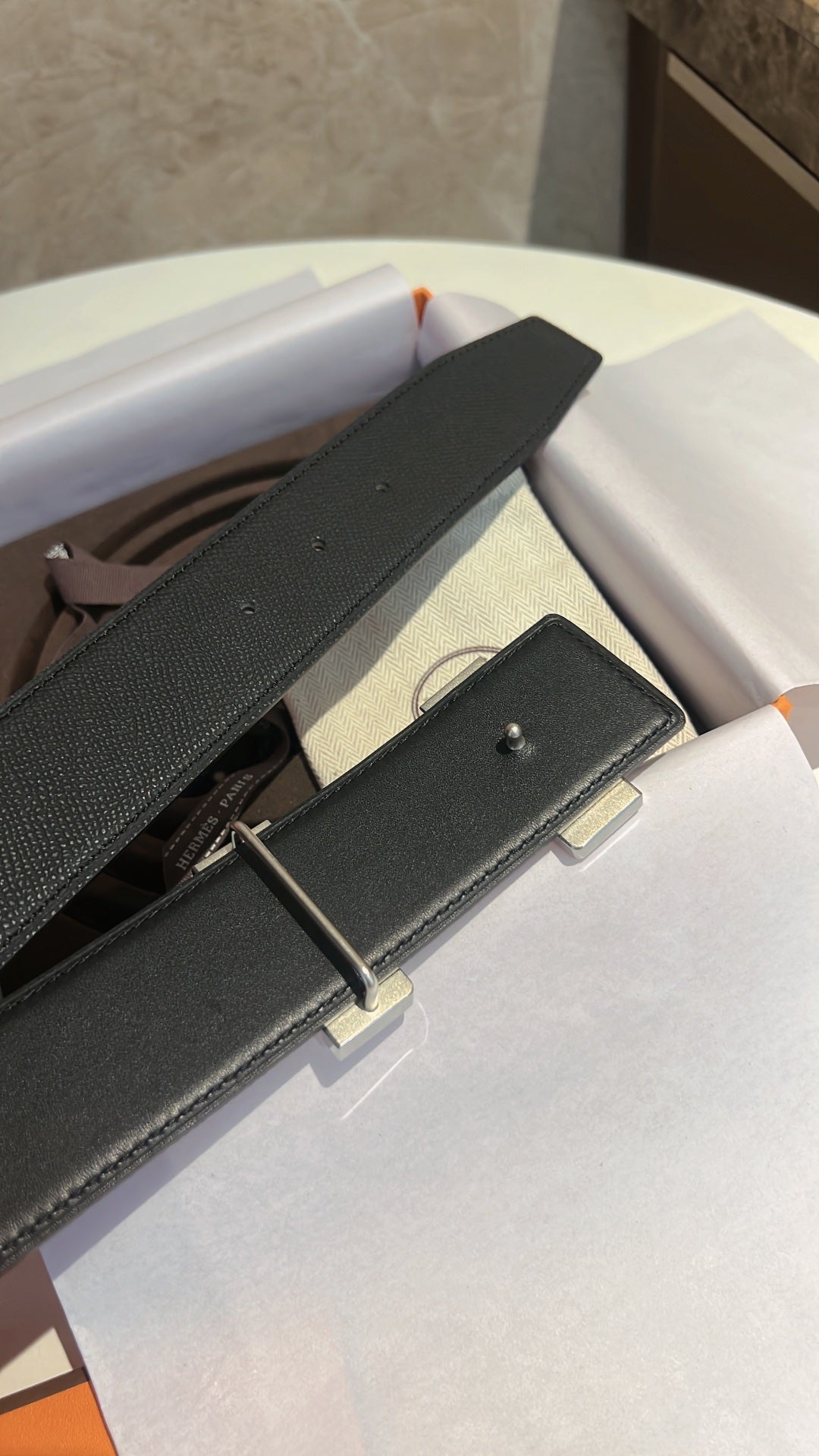 HERMES CONSTANCE BELT BUCKLE & REVERSIBLE BLACK LEATHER STRAP 42MM