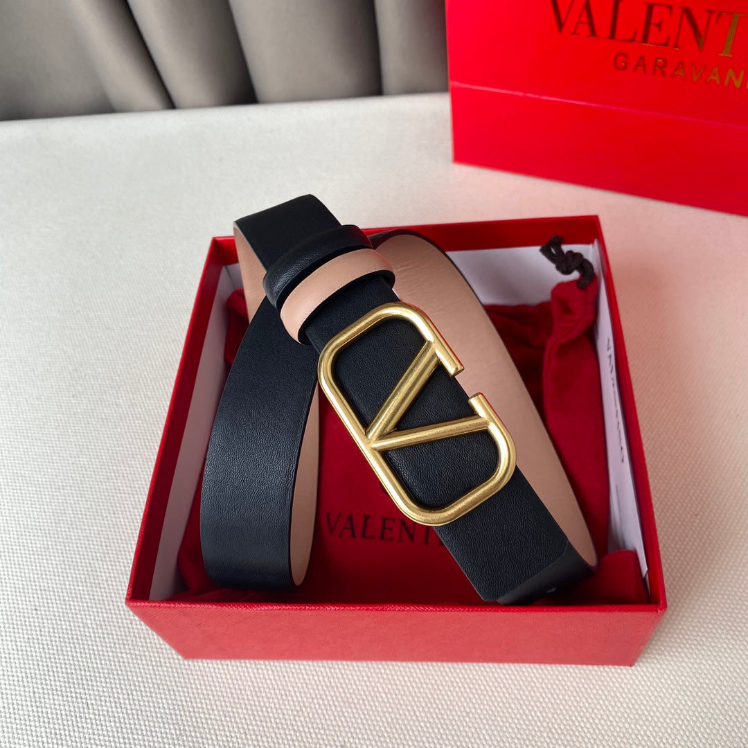 VALENTINO REVERSIBLE VLOGO SIGNATURE BELT IN GLOSSY BEIGE BLACK CALFSKIN GHW 30 MM