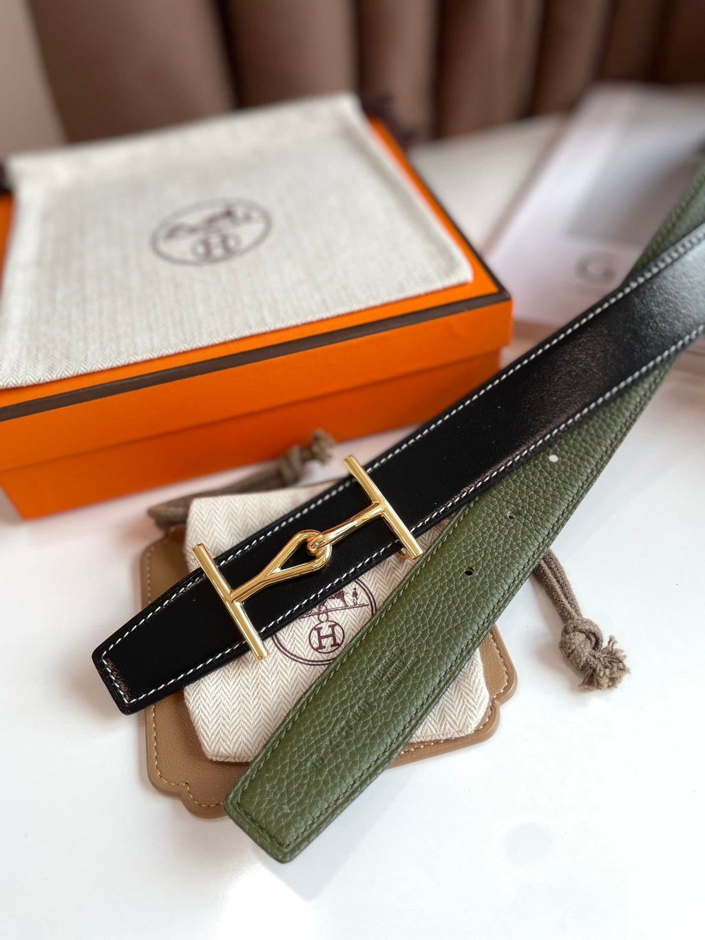 HERMES JUMBO BELT GOLD BUCKLE & REVERSIBLE OLIVE GREEN AND BLACK LEATHER STRAP 32MM