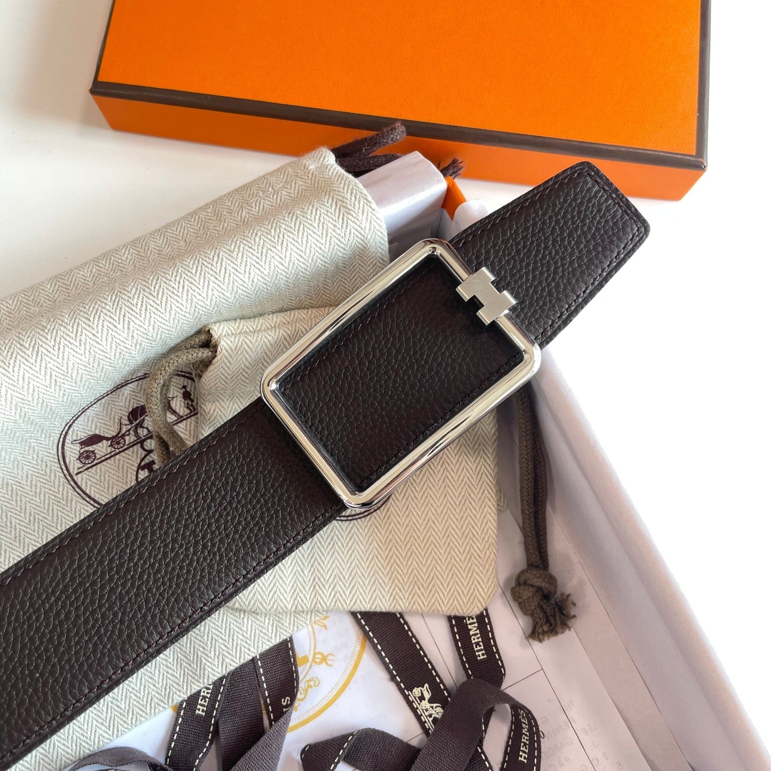 HERMES TUBE H BELT GOLD BUCKLE & REVERSIBLE DARK BROWN LEATHER STRAP 38MM