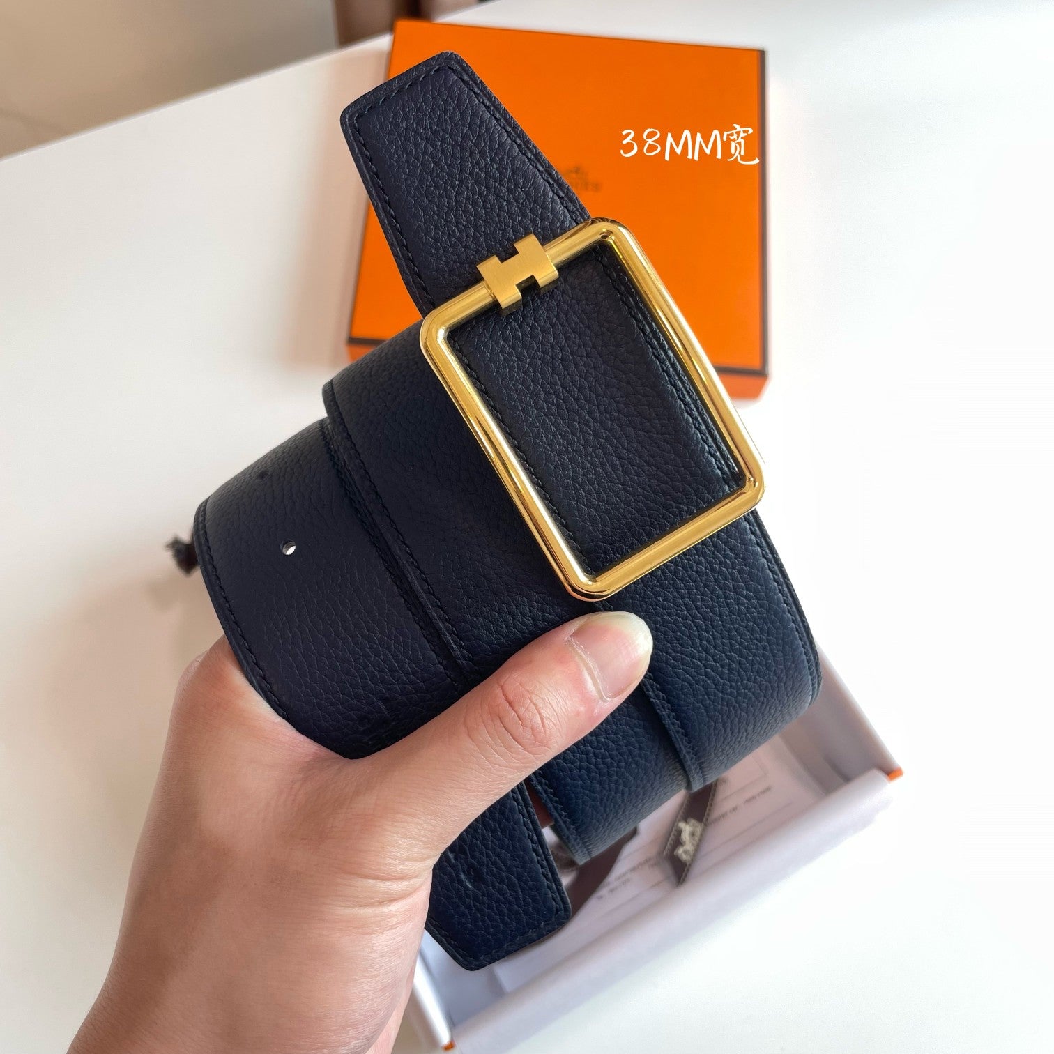 HERMES TUBE H BELT GOLD BUCKLE & REVERSIBLE NAVY BLUE LEATHER STRAP 38MM