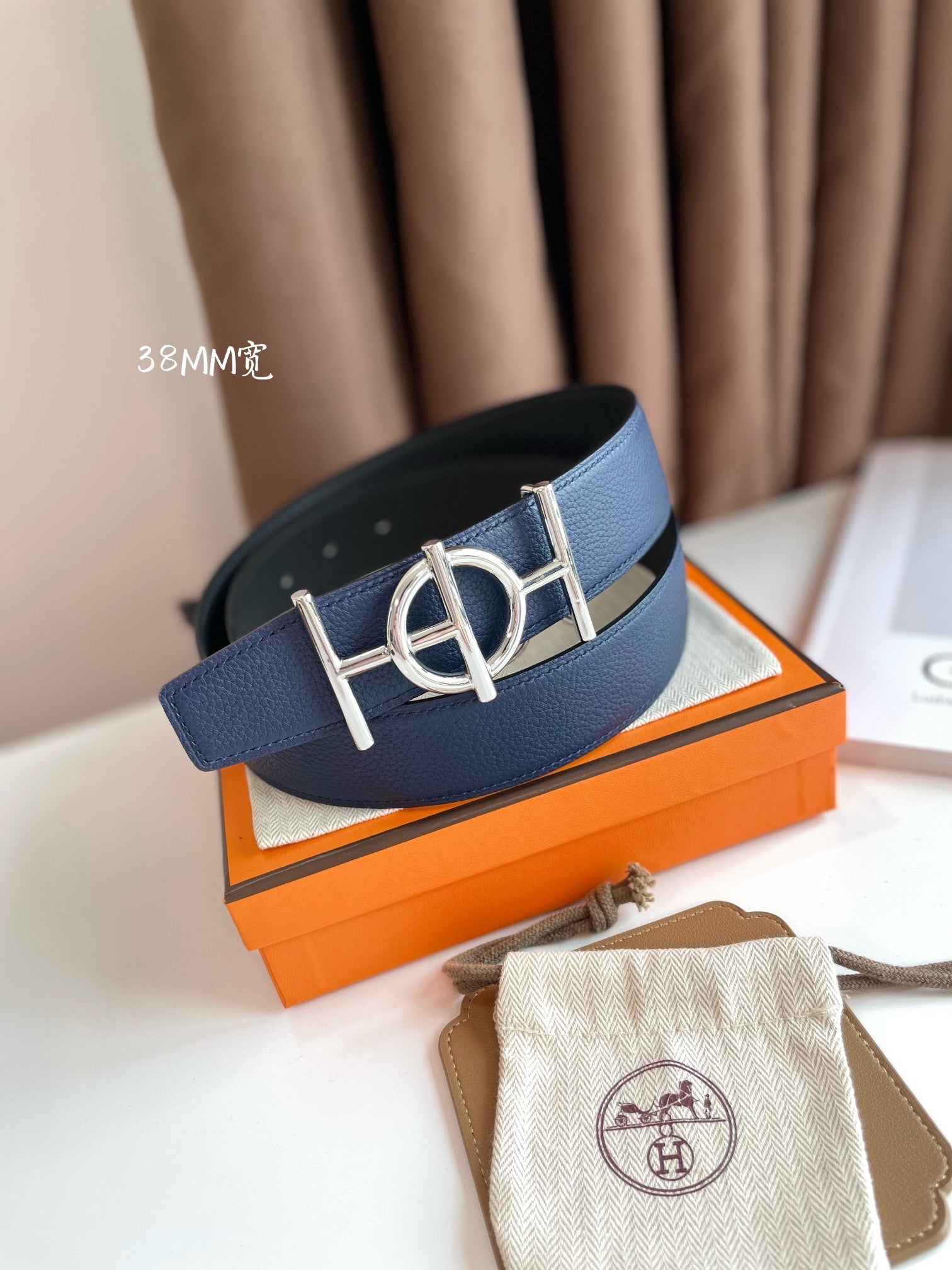 HERMES ULYSSE BELT BUCKLE & REVERSIBLE NAVY BLUE LEATHER STRAP 38MM SILVER HARDWARE