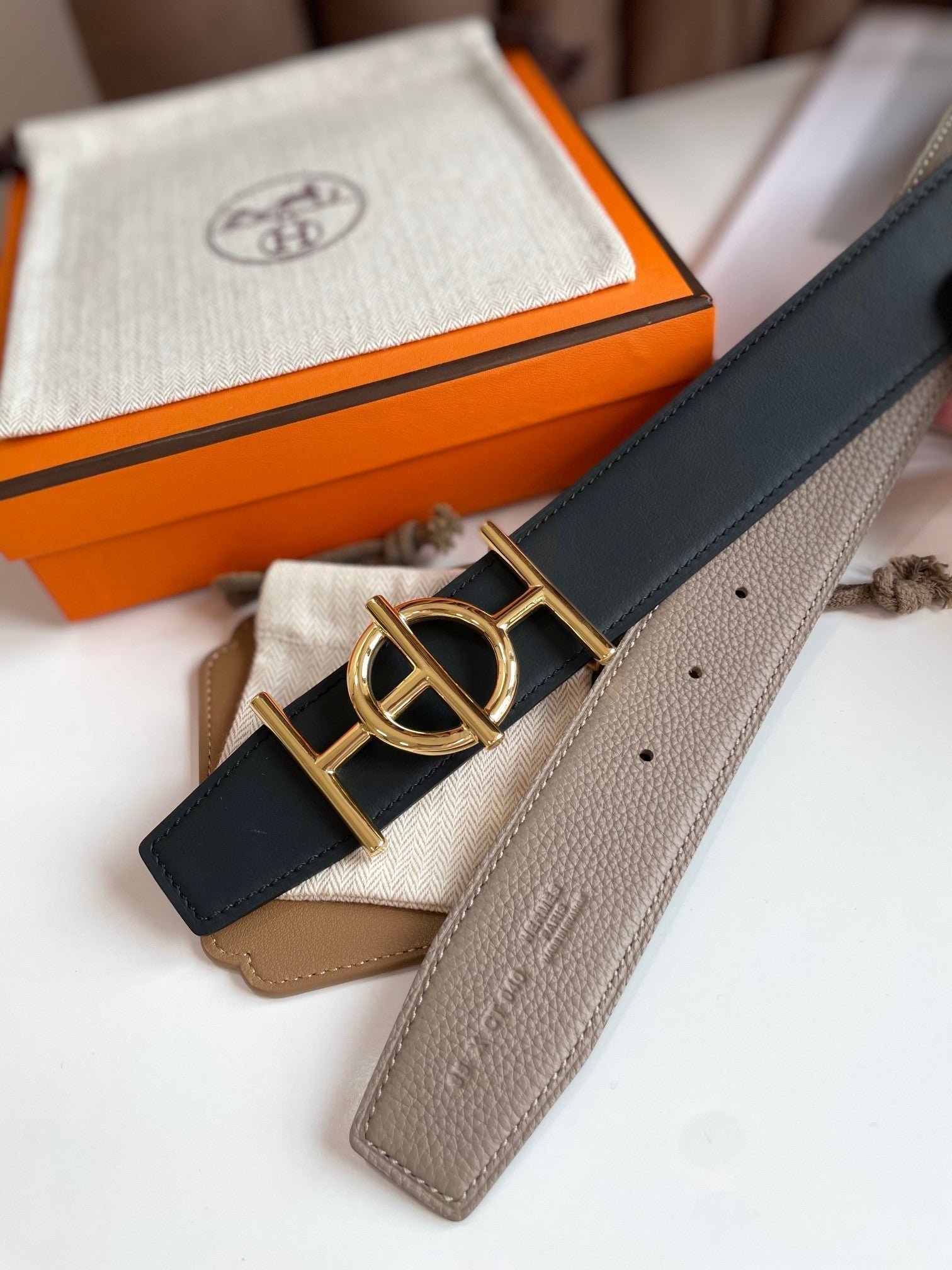 HERMES ULYSSE BELT BUCKLE & REVERSIBLE KHAKI BROWN LEATHER STRAP 38MM GOLD HARDWARE
