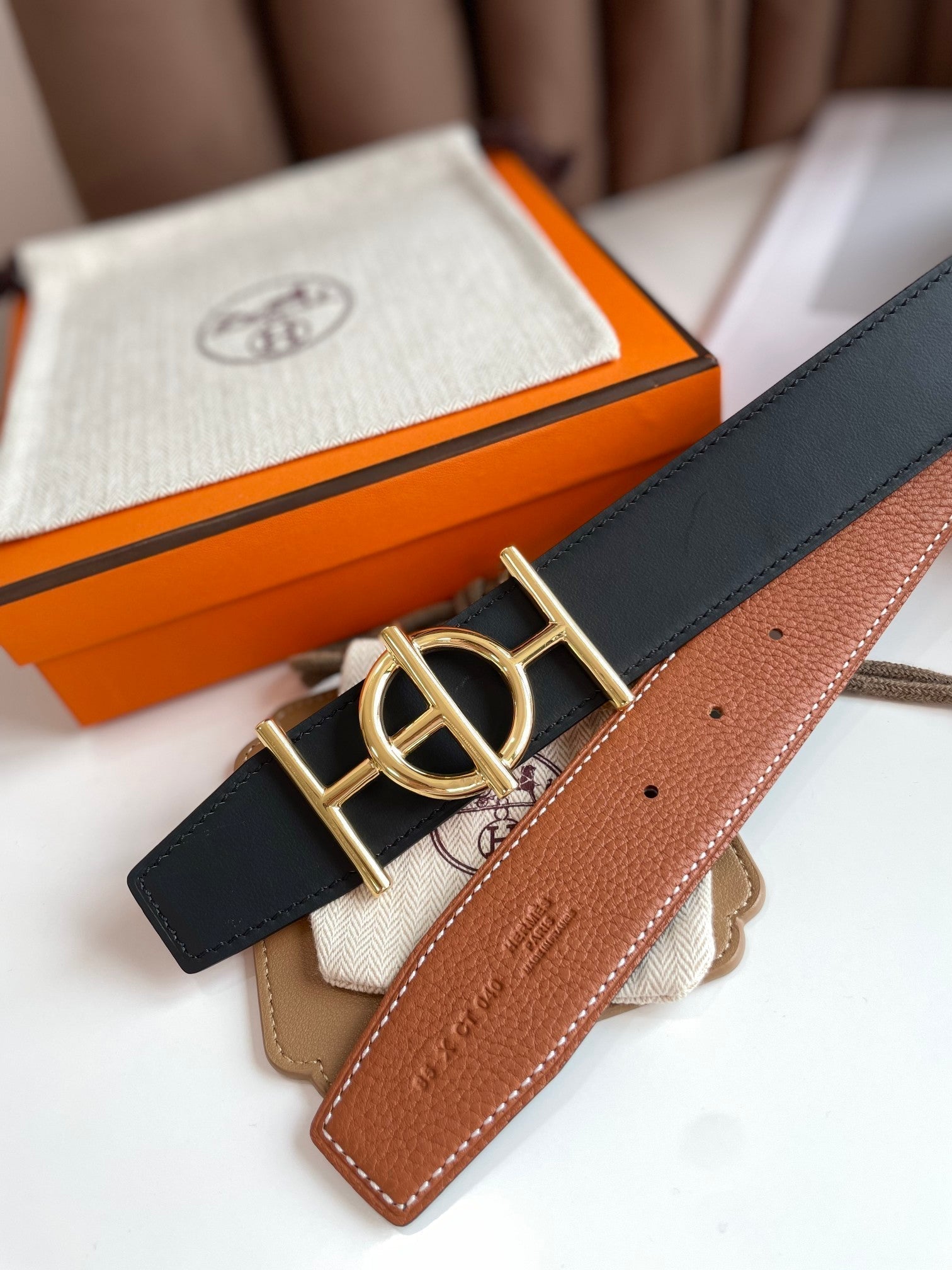 HERMES ULYSSE BELT BUCKLE & REVERSIBLE GINGER ORANGE LEATHER STRAP 38MM GOLD HARDWARE