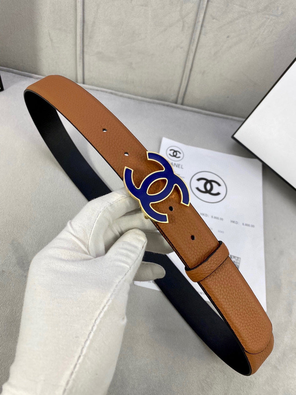 CHANEL 30MM BELT IN BRONZE BROWN GRAINED CALFSKIN WITH NAVY BLUE METAL LOGO
