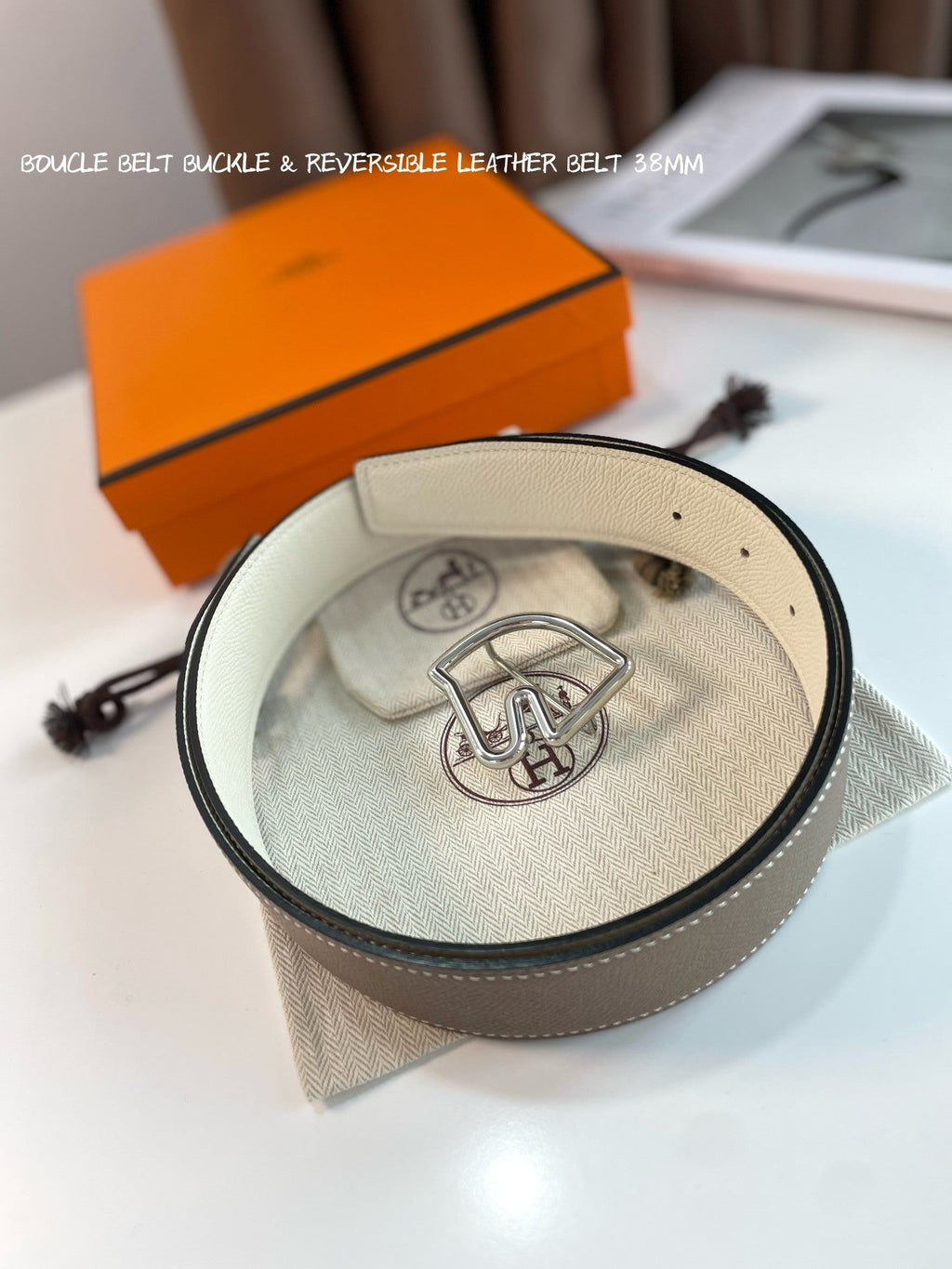 HERMES BOUCLE BELT BUCKLE & REVERSIBLE KHAKI BROWN AND WHITE LEATHER STRAP 38MM SILVER HARDWARE