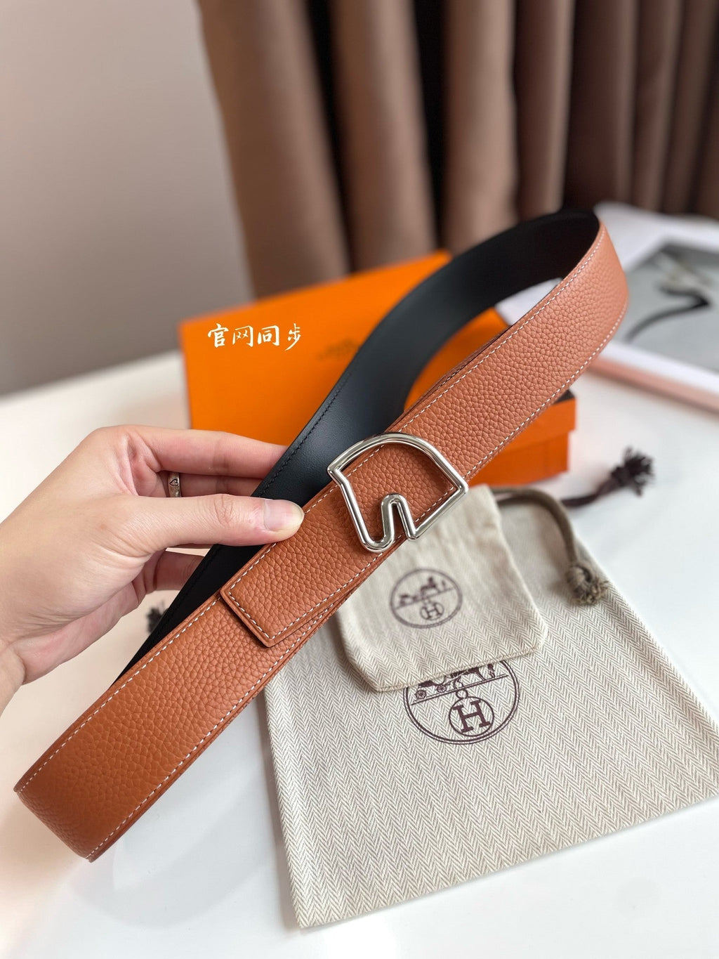 HERMES BOUCLE BELT BUCKLE & REVERSIBLE GINGER ORANGE AND BLACK LEATHER STRAP 38MM SILVER HARDWARE