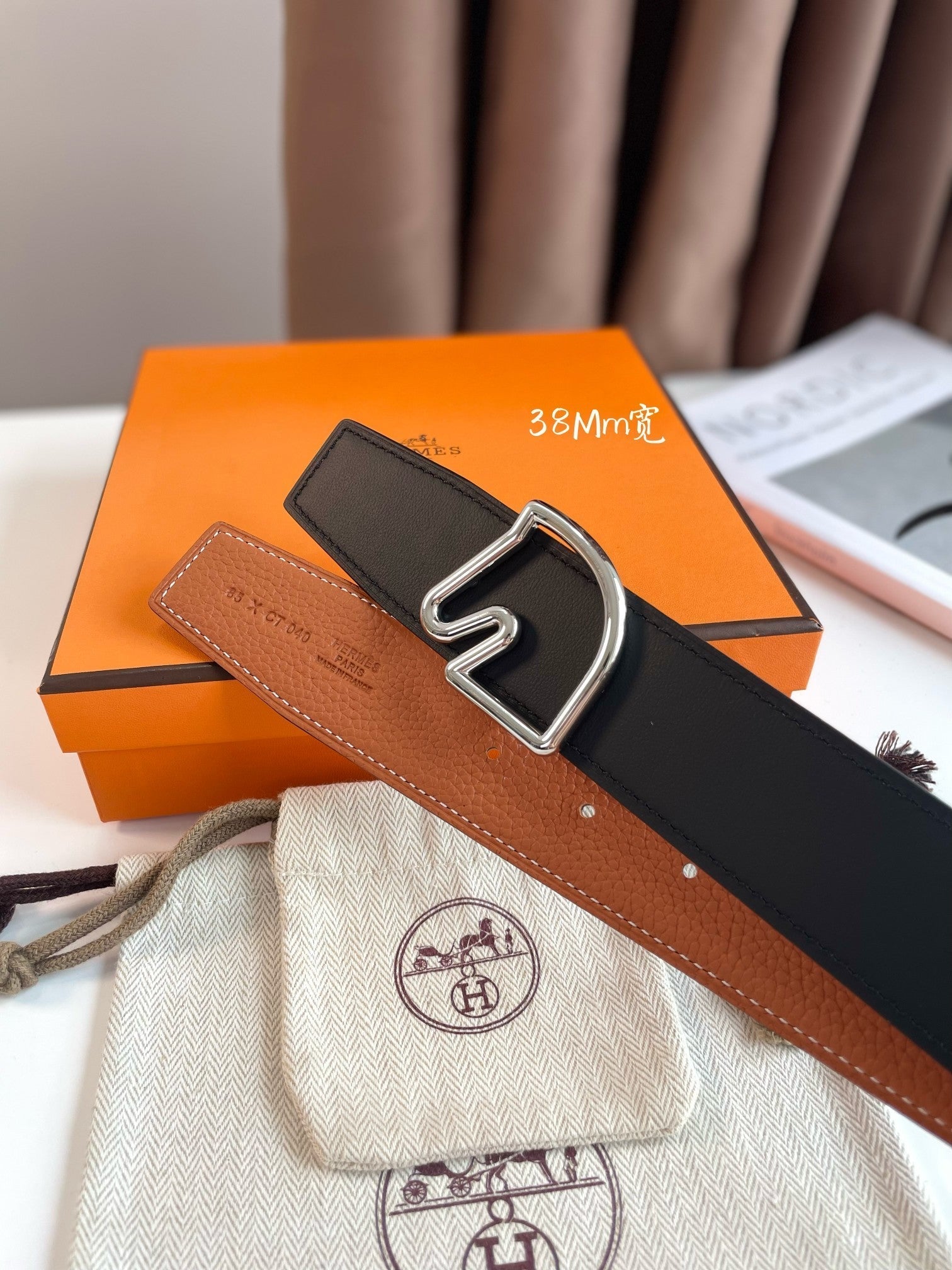 HERMES BOUCLE BELT BUCKLE & REVERSIBLE GINGER ORANGE AND BLACK LEATHER STRAP 38MM SILVER HARDWARE