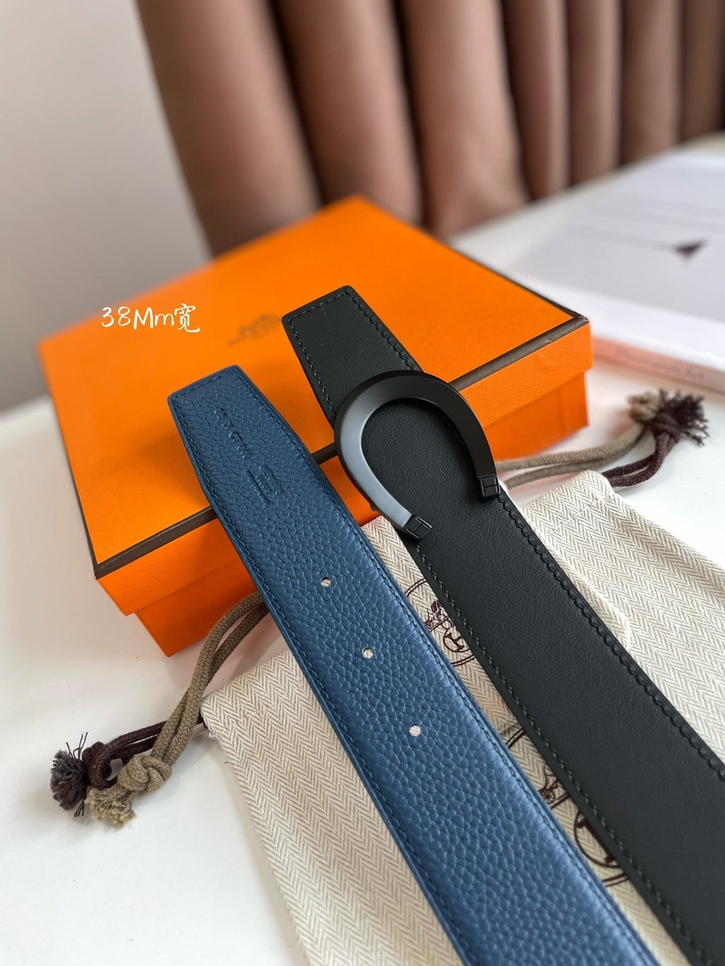 HERMES LUCK BELT BUCKLE & REVERSIBLE BLACK AND NAVY BLUE LEATHER STRAP 38MM