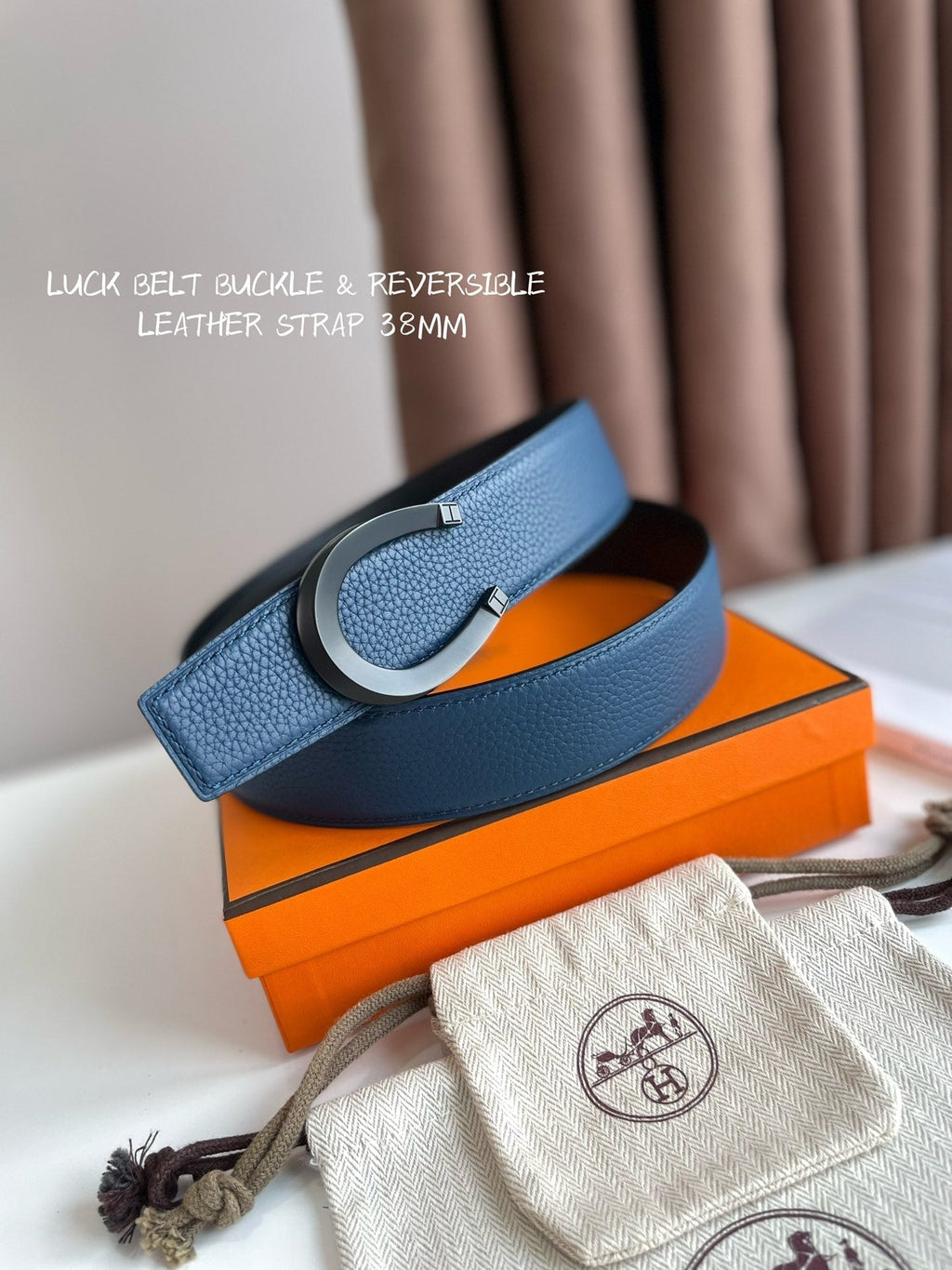 HERMES LUCK BELT BUCKLE & REVERSIBLE BLACK AND NAVY BLUE LEATHER STRAP 38MM