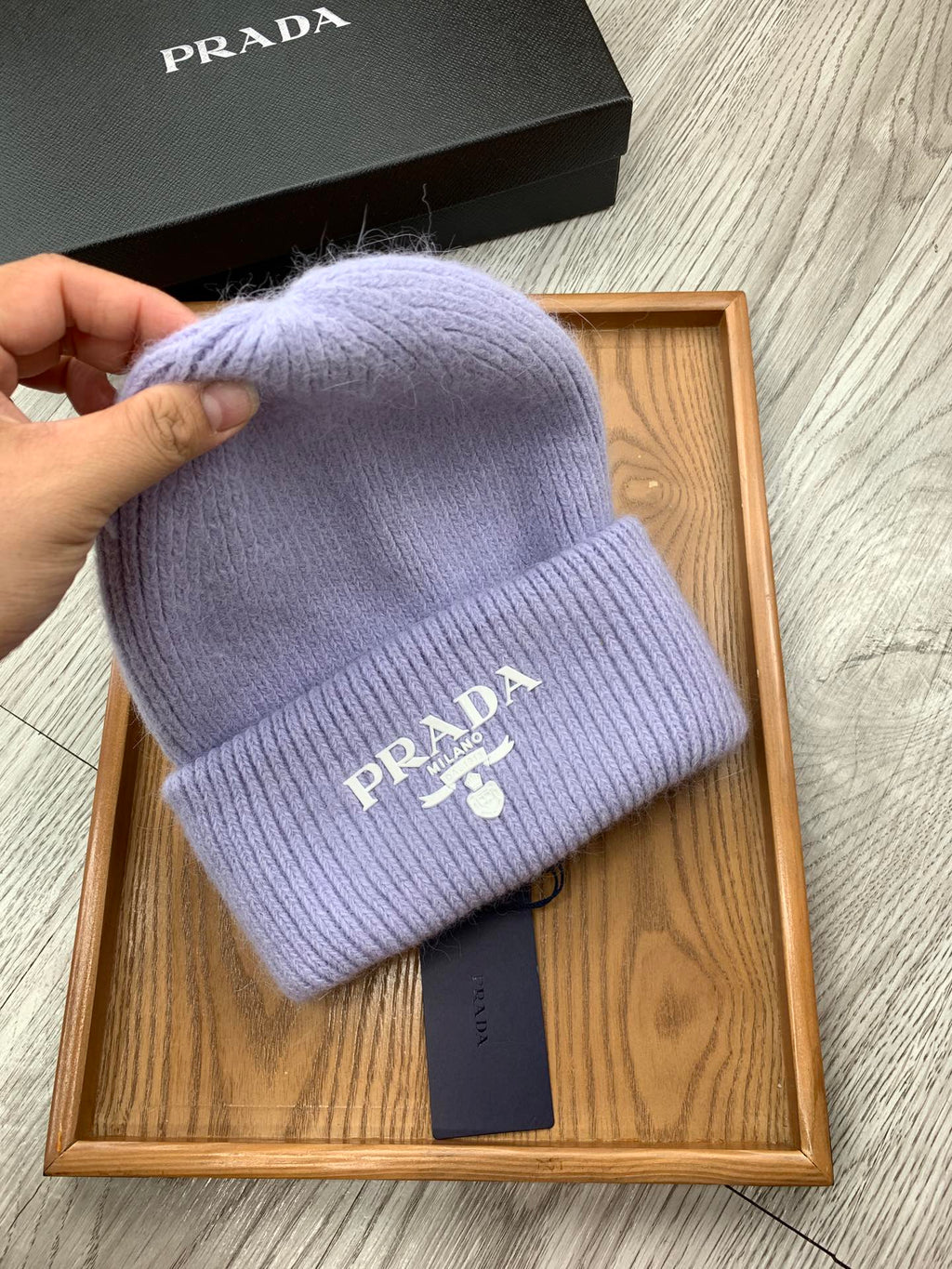 PRADA BEANIE HAT IN PASTEL PURPLE WOOL 108749