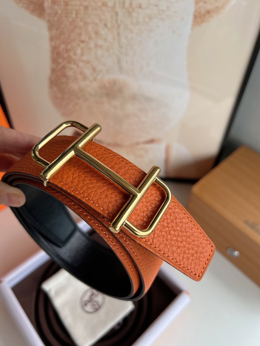 HERMES ROYAL BELT BUCKLE & REVERSIBLE NOIR AND ORANGE LEATHER STRAP 32 MM GOLD HARDWARE