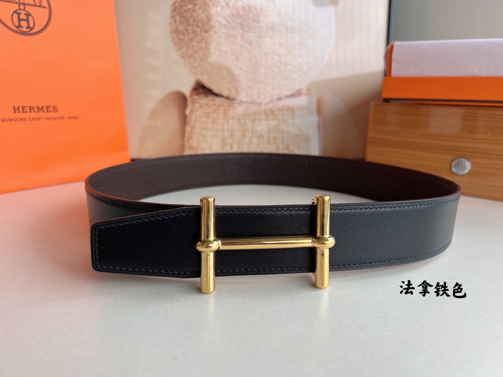 HERMES H D'ANCRE BELT BUCKLE & REVERSIBLE CHOCOLATE BROWN LEATHER STRAP 38 MM GOLD HARDWARE