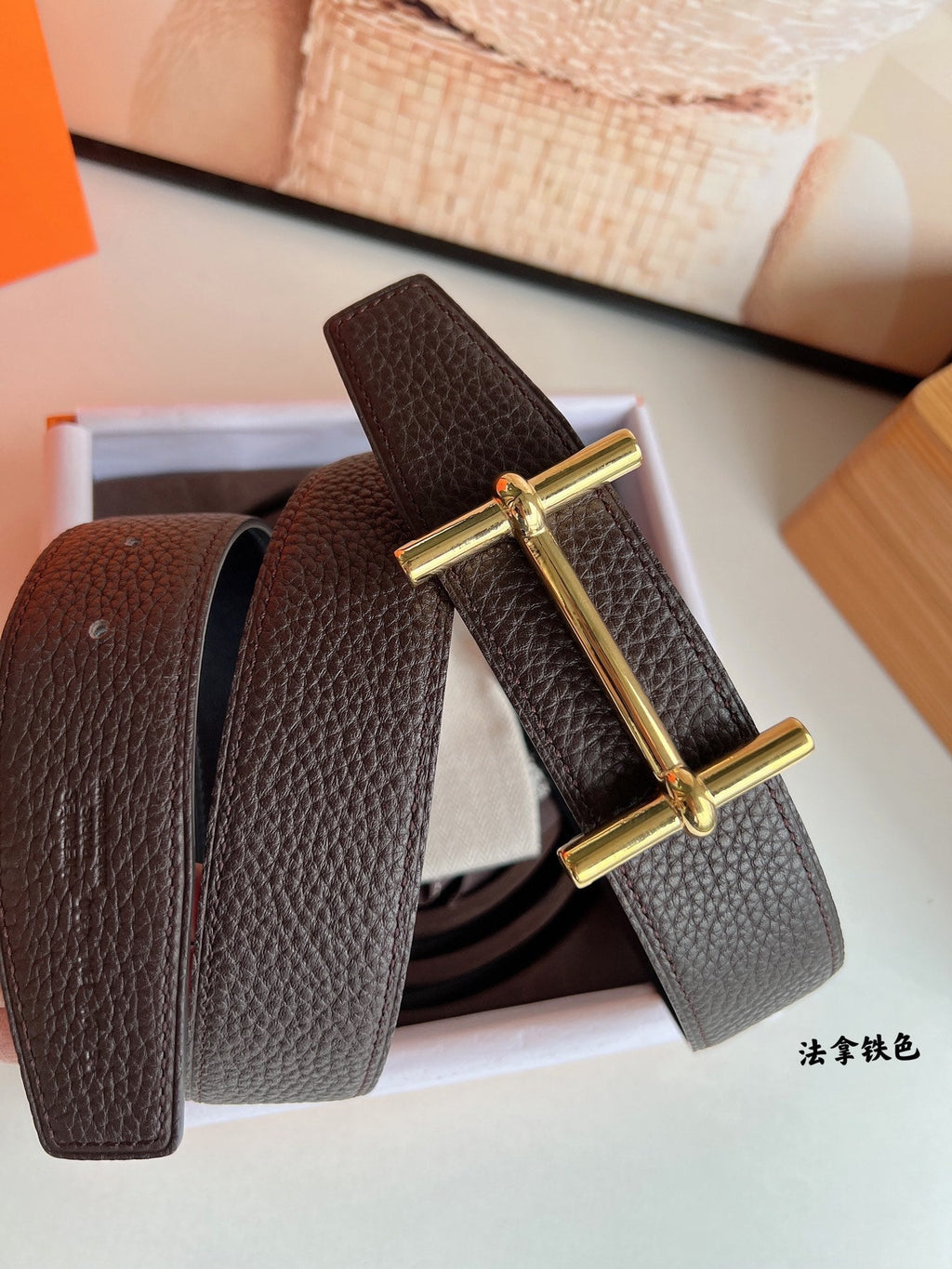 HERMES H D'ANCRE BELT BUCKLE & REVERSIBLE CHOCOLATE BROWN LEATHER STRAP 38 MM GOLD HARDWARE