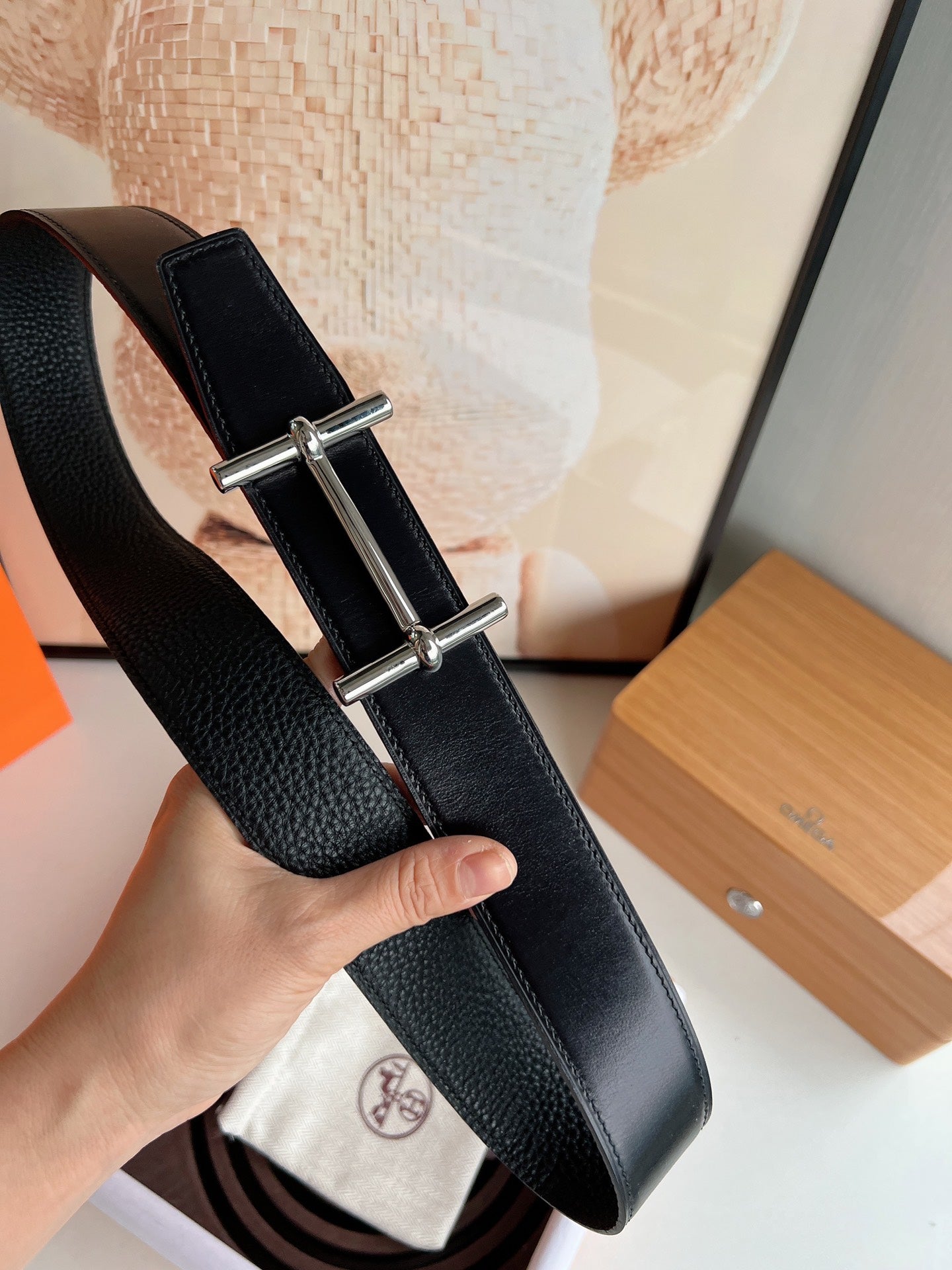 HERMES H D'ANCRE BELT BUCKLE & REVERSIBLE BLACK LEATHER STRAP 38 MM SILVER HARDWARE