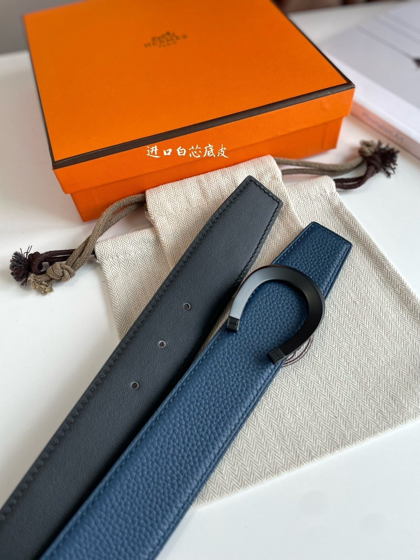HERMES LUCK BELT BUCKLE & REVERSIBLE NAVY BLUE LEATHER STRAP 38MM BLACK HARDWARE