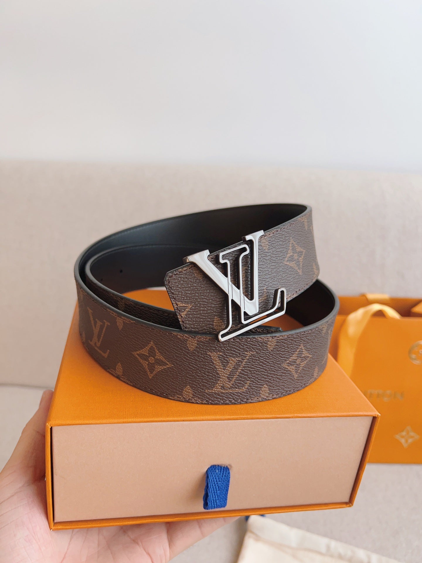 LOUIS VUITTON LV 25S BELT 40 MM IN BROWN CALFSKIN 593207
