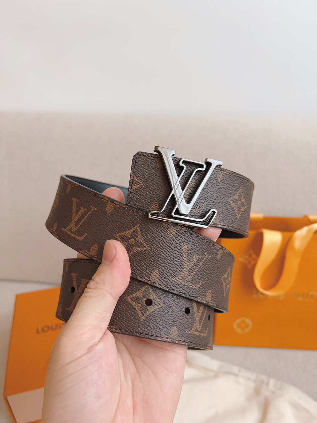 LOUIS VUITTON LV 25S BELT 40 MM IN BROWN CALFSKIN 593207