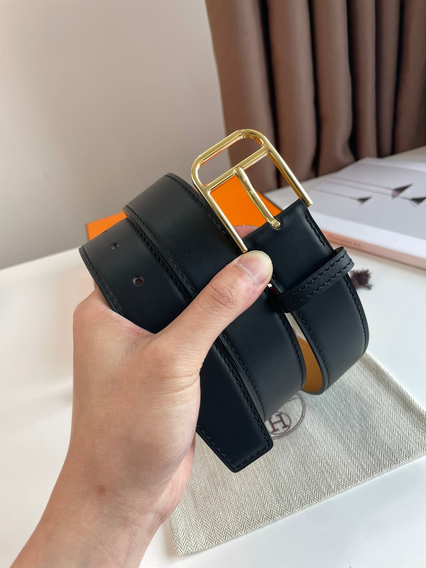 HERMES ROMAIN 35MM BELT BLACK LEATHER GOLD HARDWARE