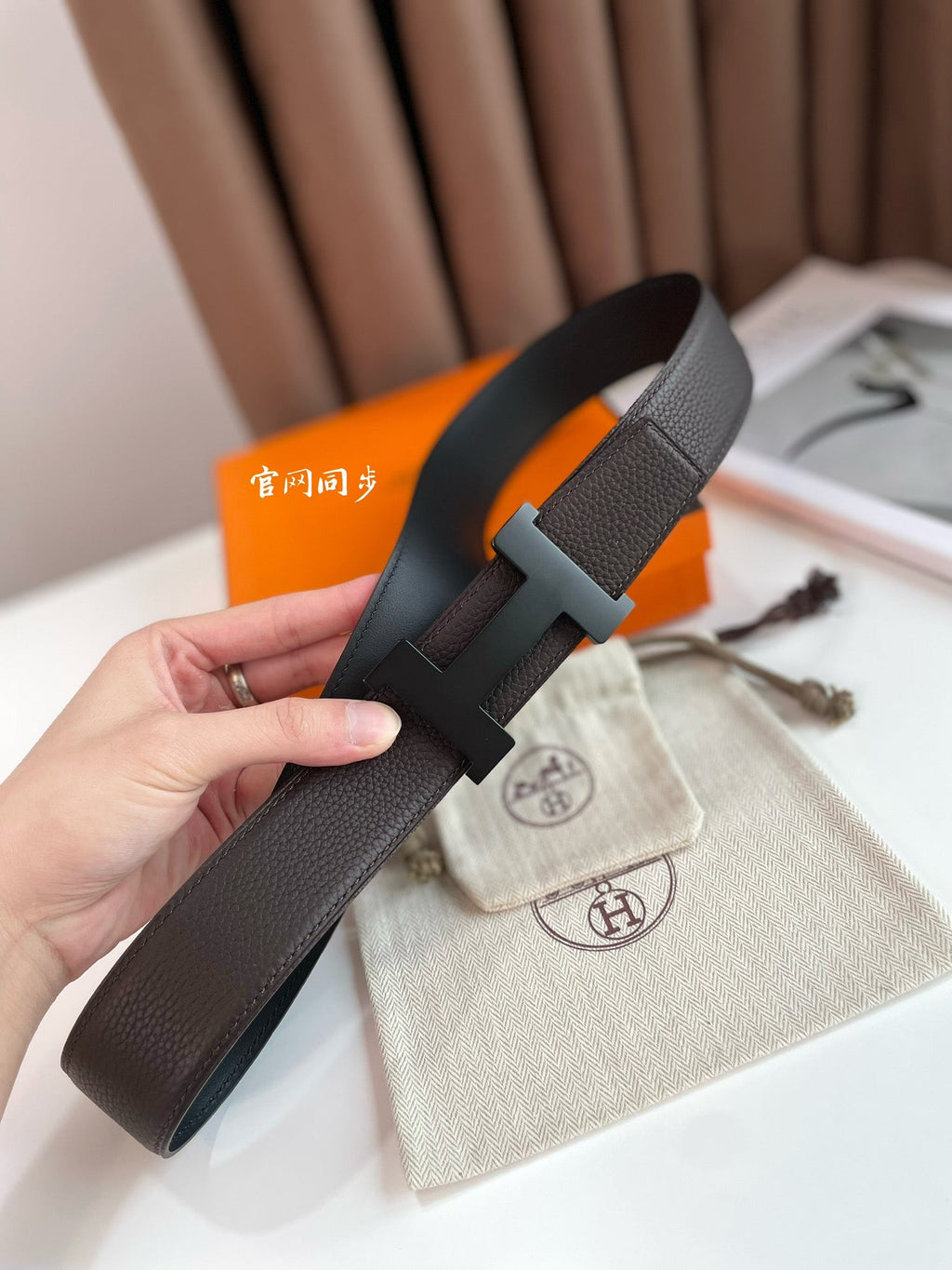 HERMES CONSTANCE BELT BUCKLE & REVERSIBLE CHOCOLATE BROWN AND BLACK LEATHER STRAP 38MM