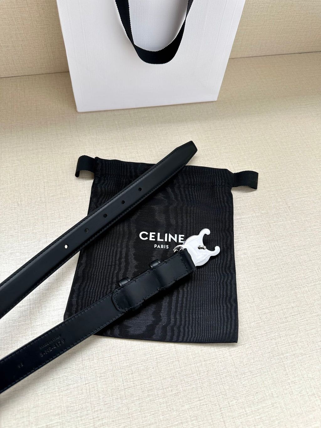 CELINE Medium Triomphe Belt 25mm Black Calfskin Shw