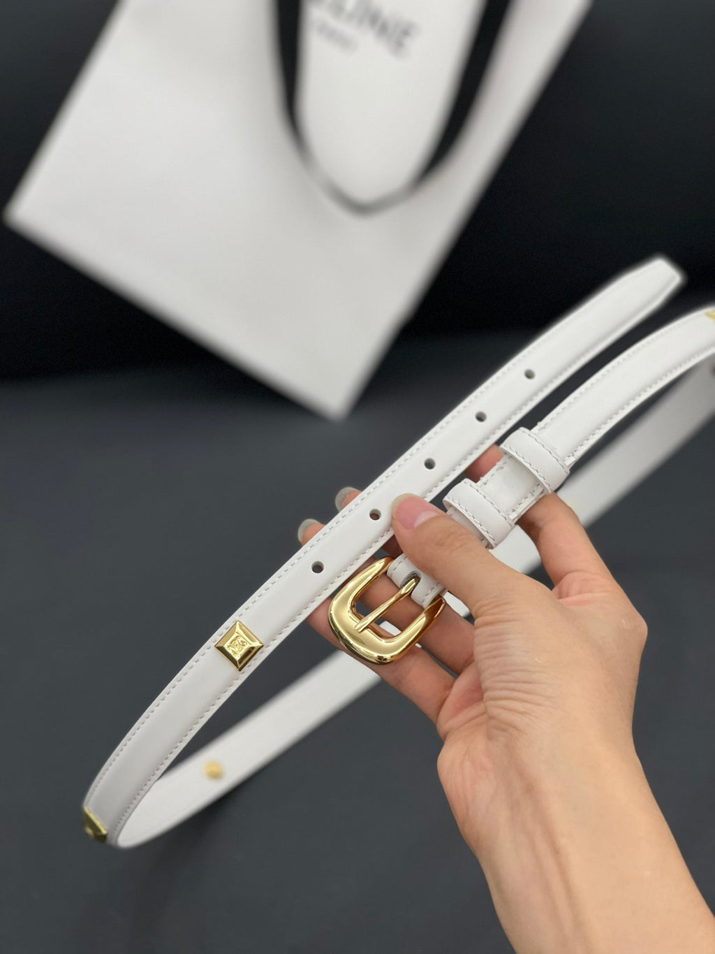 CELINE CL SMALL 18 MM TRIOMPHE BELT IN TAURILLON WHITE LEATHER GOLD HARDWARE