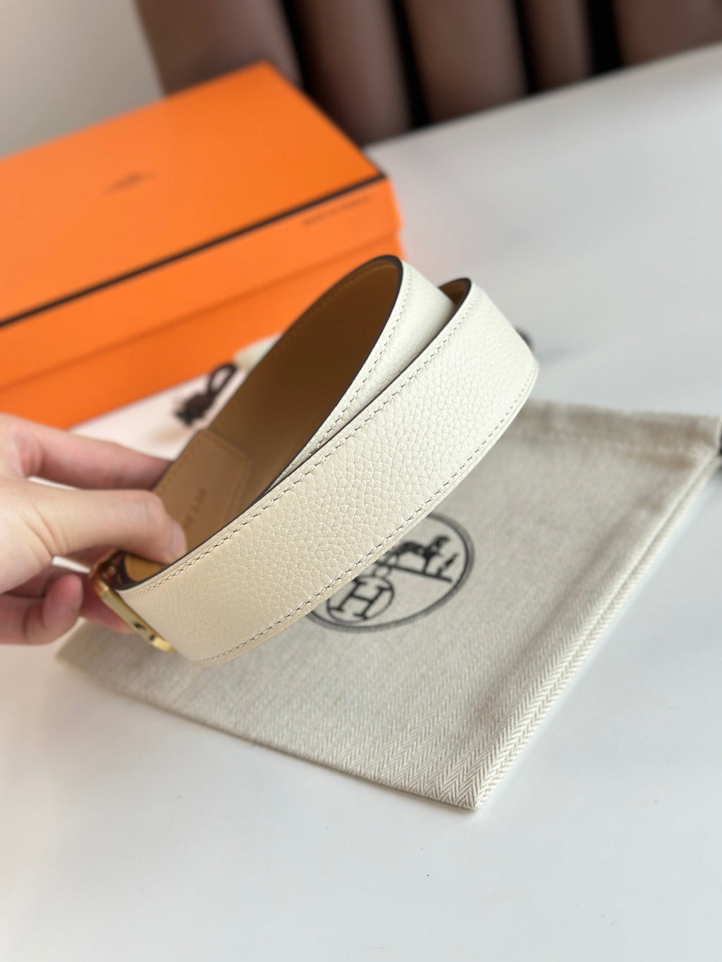 HERMES ROMAIN 35MM BELT WHITE CREAM LEATHER GOLD HARDWARE
