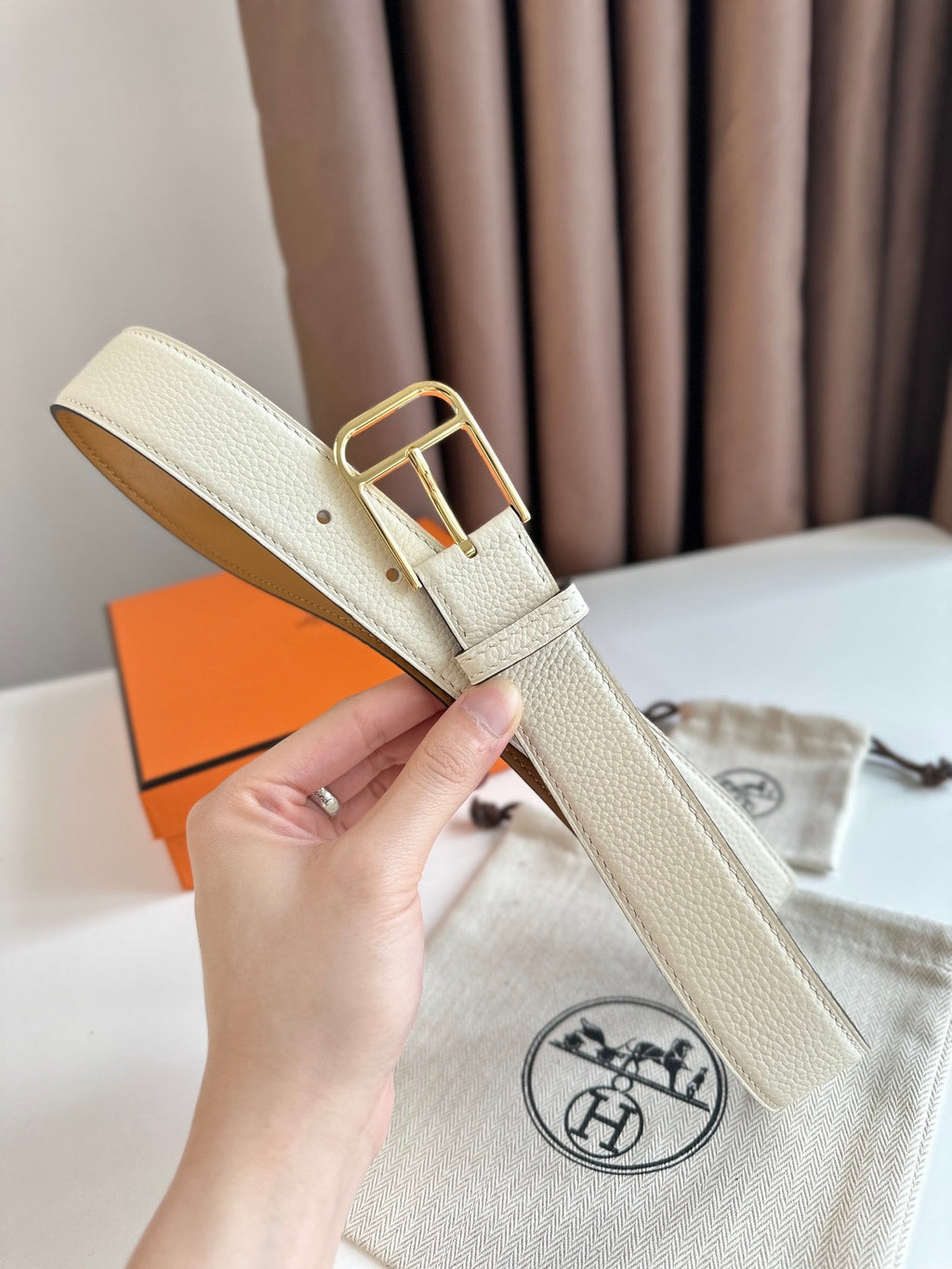 HERMES ROMAIN 35MM BELT WHITE CREAM LEATHER GOLD HARDWARE