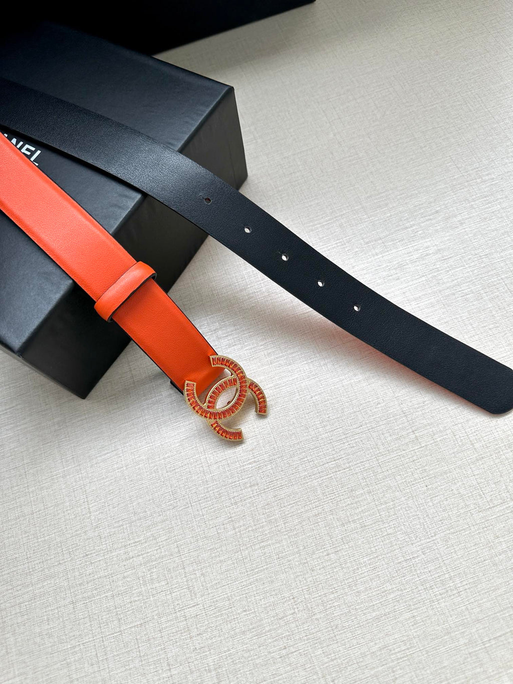 CHANEL 25S BELT 30 MM IN ORANGE CALFSKIN 616965
