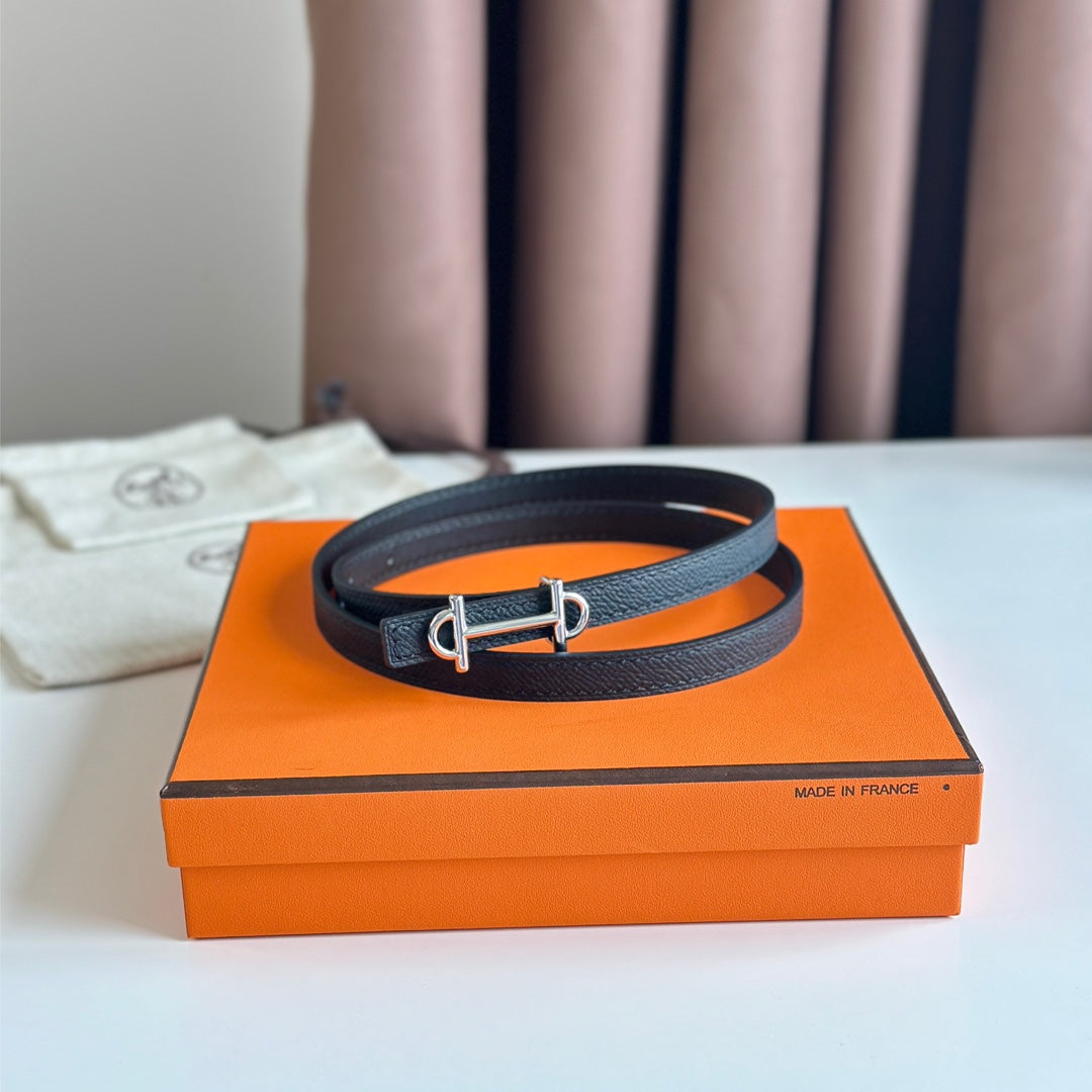 HERMES GAMMA BUCKLE & REVERSIBLE BLACK LEATHER STRAP 13MM SILVER HARDWARE