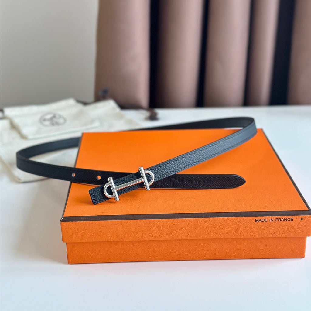 HERMES GAMMA BUCKLE & REVERSIBLE BLACK LEATHER STRAP 13MM SILVER HARDWARE