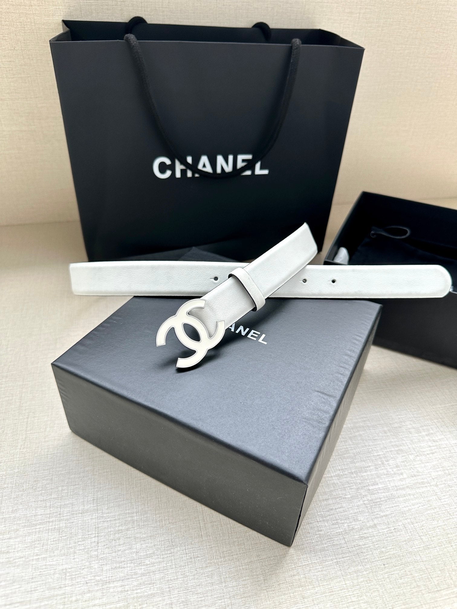 CHANEL 30MM BELT IN FULL WHITE SMOOTH CALFSKIN METAL HARDWARE