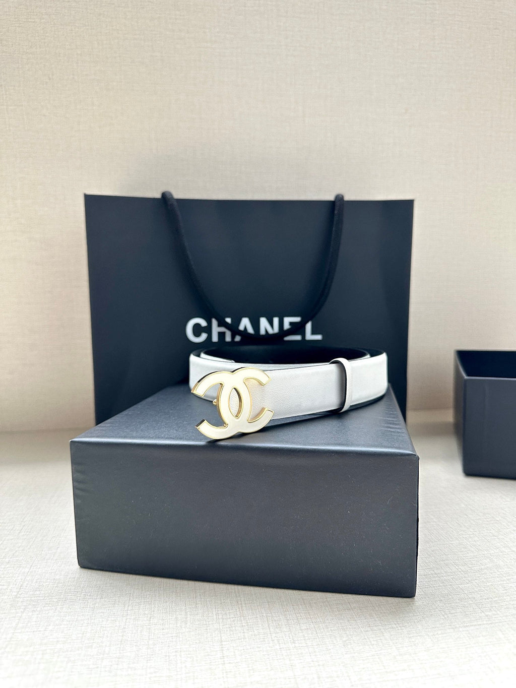 CHANEL 30MM BELT IN FULL WHITE SMOOTH CALFSKIN METAL HARDWARE