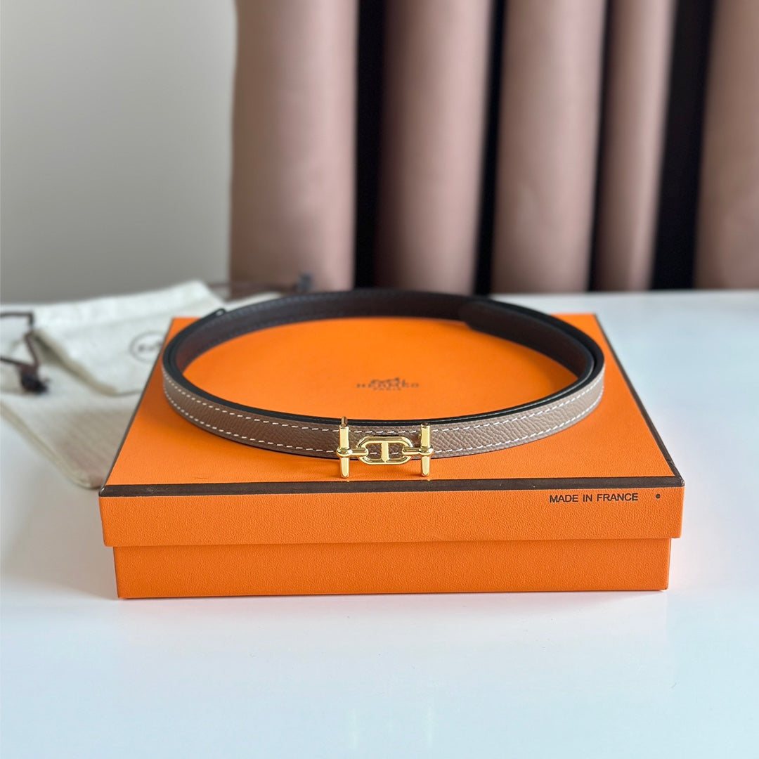 HERMES ANCRE BUCKLE & REVERSIBLE BLACK AND KHAKI BROWN LEATHER STRAP 13MM GOLD HARDWARE