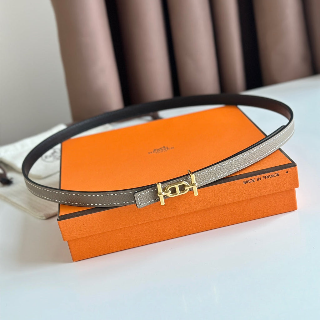 HERMES ANCRE BUCKLE & REVERSIBLE BLACK AND KHAKI BROWN LEATHER STRAP 13MM GOLD HARDWARE