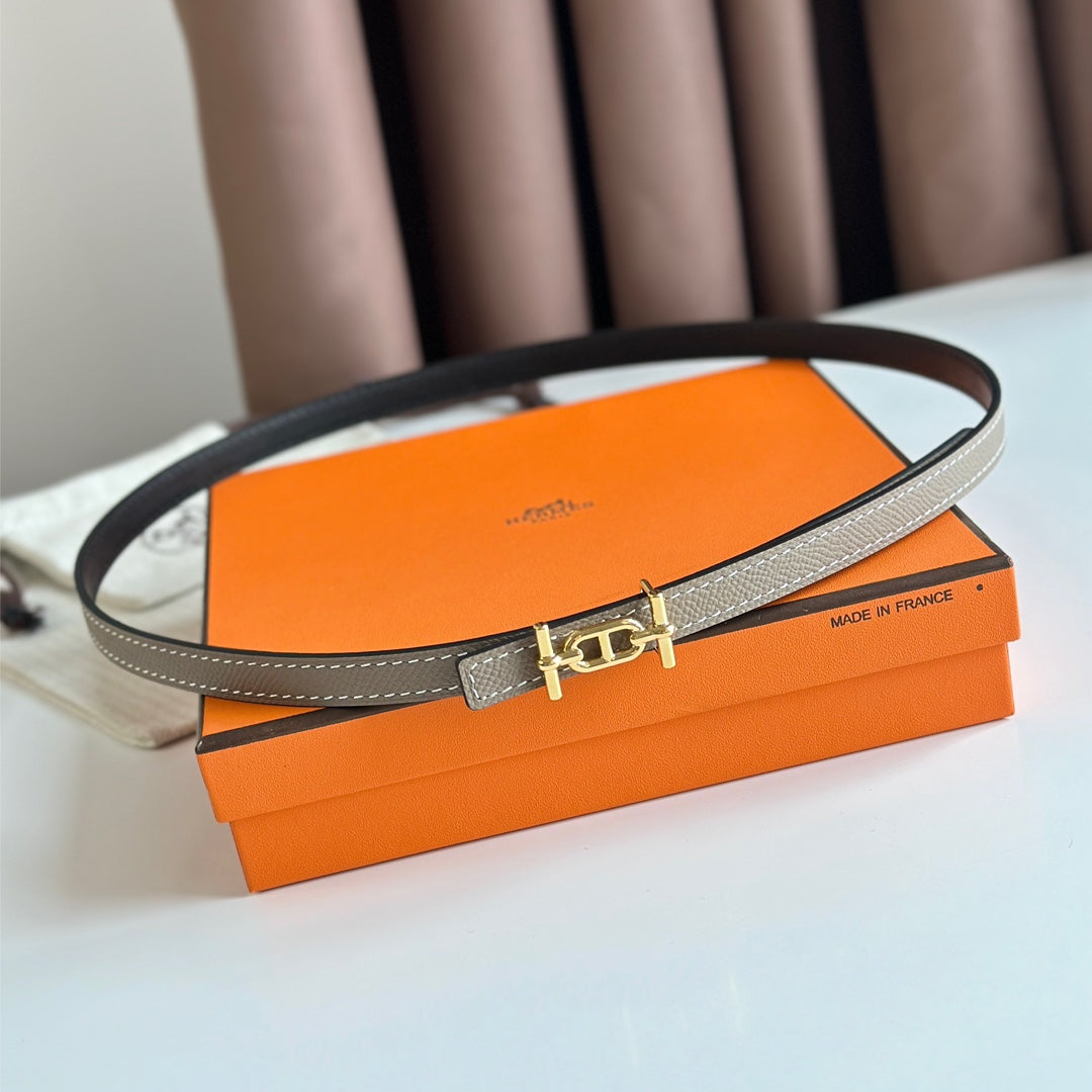 HERMES ANCRE BUCKLE & REVERSIBLE BLACK AND KHAKI BROWN LEATHER STRAP 13MM GOLD HARDWARE