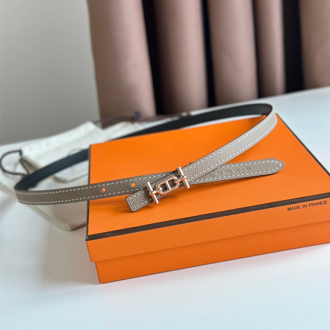 HERMES ANCRE BUCKLE & REVERSIBLE BLACK AND KHAKI BROWN LEATHER STRAP 13MM COPPER HARDWARE