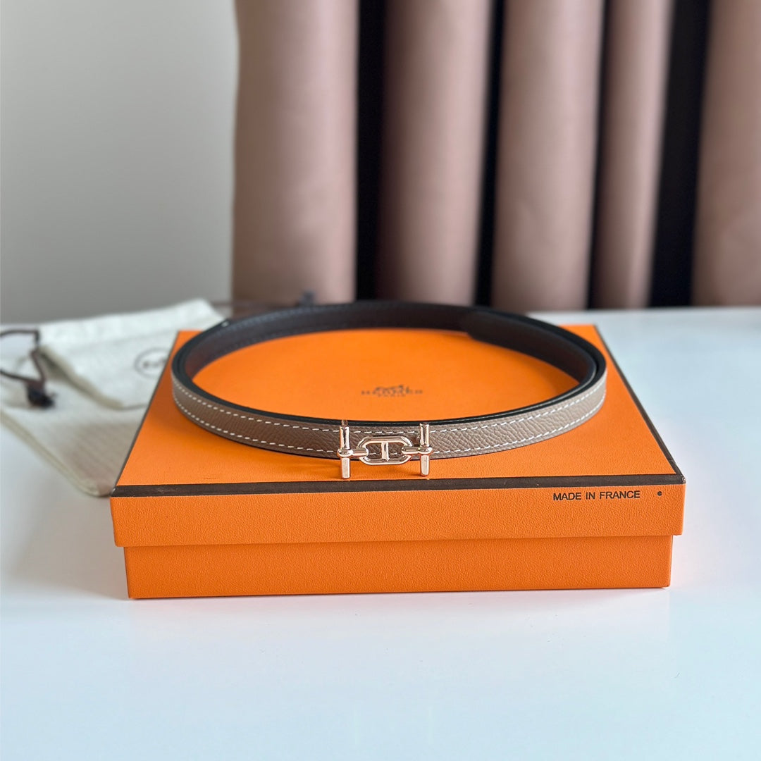 HERMES ANCRE BUCKLE & REVERSIBLE BLACK AND KHAKI BROWN LEATHER STRAP 13MM COPPER HARDWARE