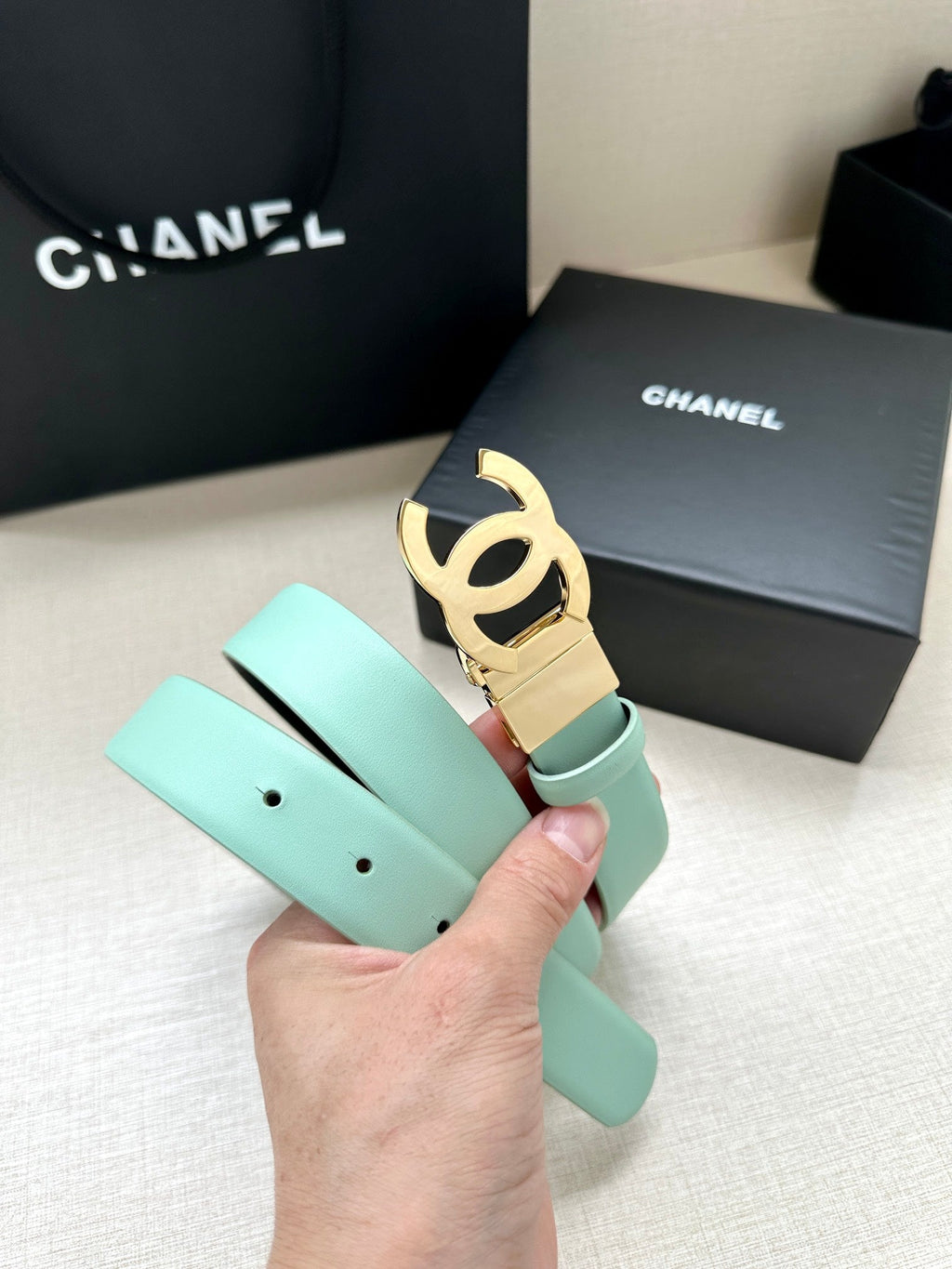 CHANEL 30MM BELT IN GREEN MINT AND BLACK CALFSKIN WITH GOLD HARDWARE