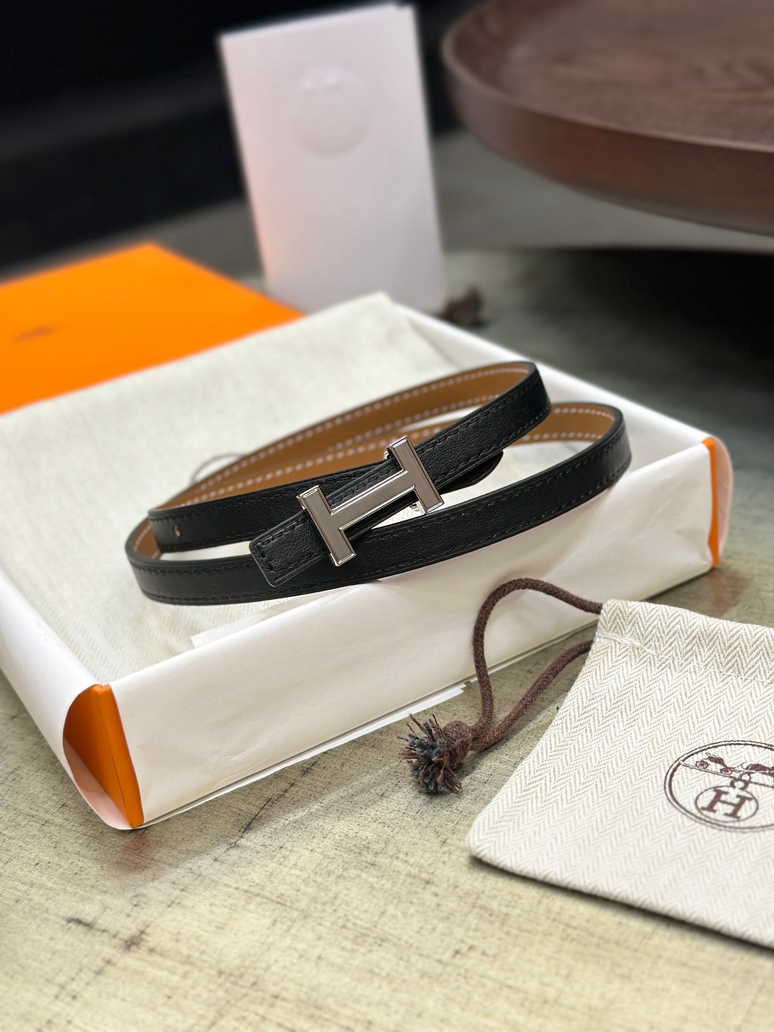 HERMES FOCUS BUCKLE & REVERSIBLE TAWNY BROWN AND BLACK LEATHER STRAP 13MM SILVER HARDWARE