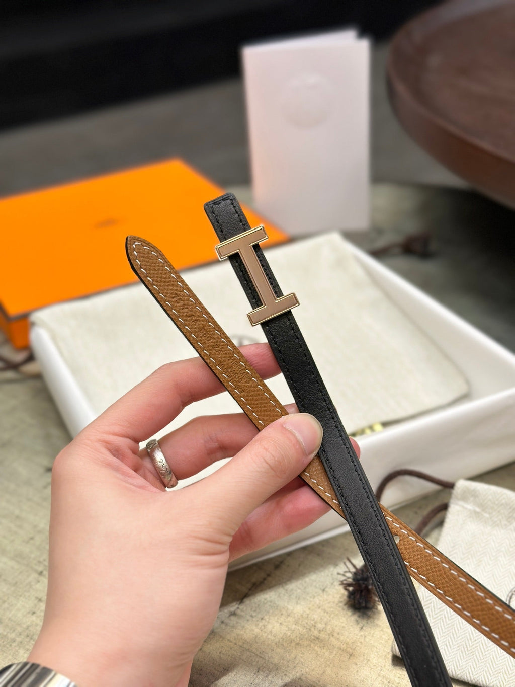 HERMES FOCUS BUCKLE & REVERSIBLE BLACK AND TAWNY BROWN LEATHER STRAP 13MM COPPER HARDWARE