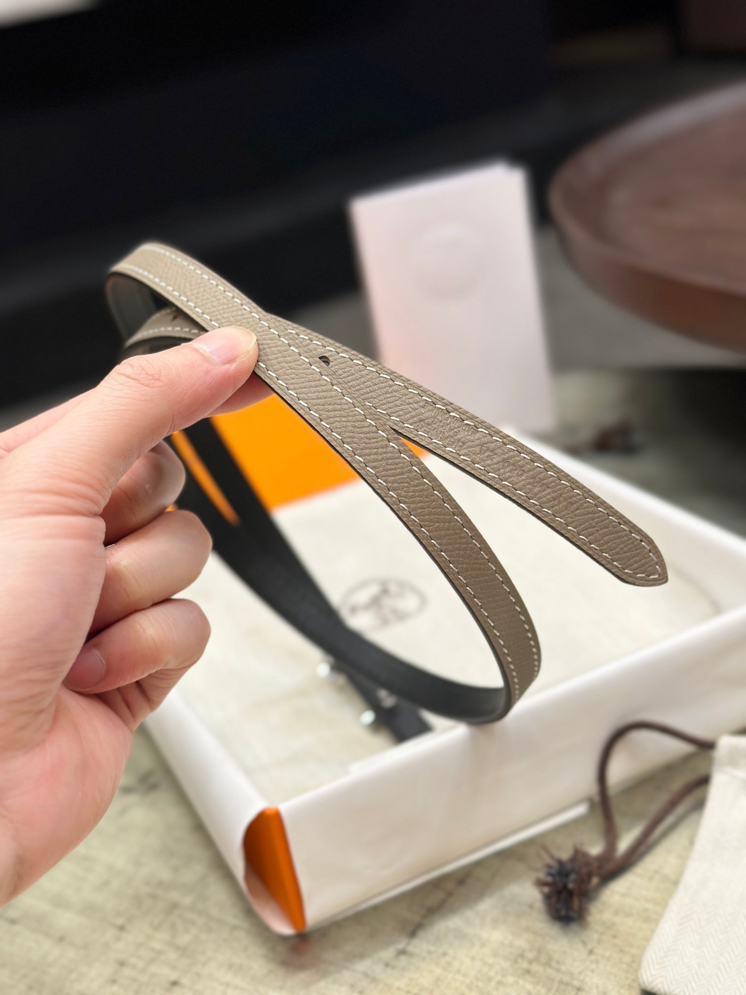 HERMES FOCUS BUCKLE & REVERSIBLE BLACK AND CAMEL BROWN LEATHER STRAP 13MM COPPER HARDWARE