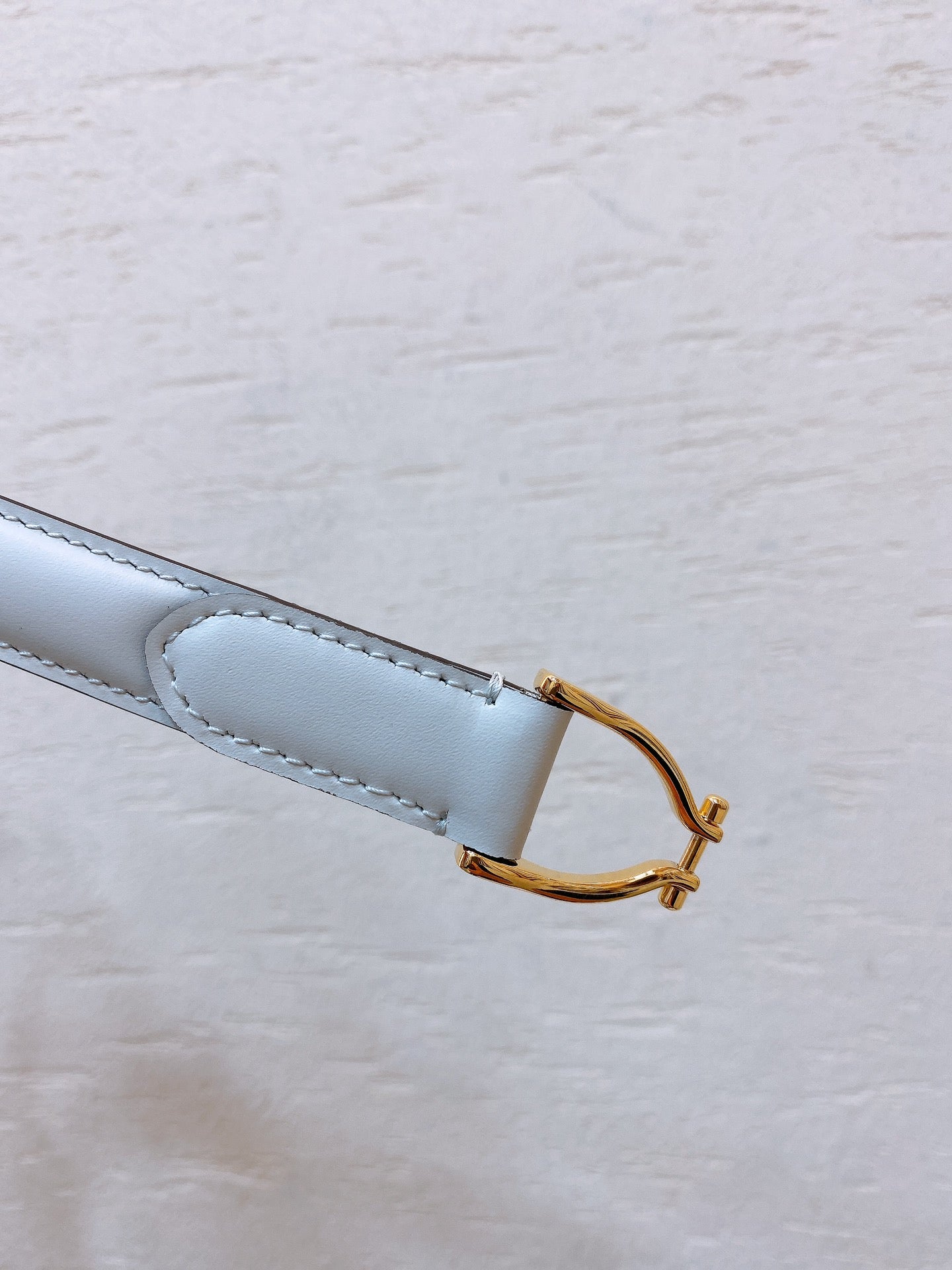 CELINE Hook & Loop 20mm TRIOMPHE Logo Square Adjustable Belt White Calfskin Ghw