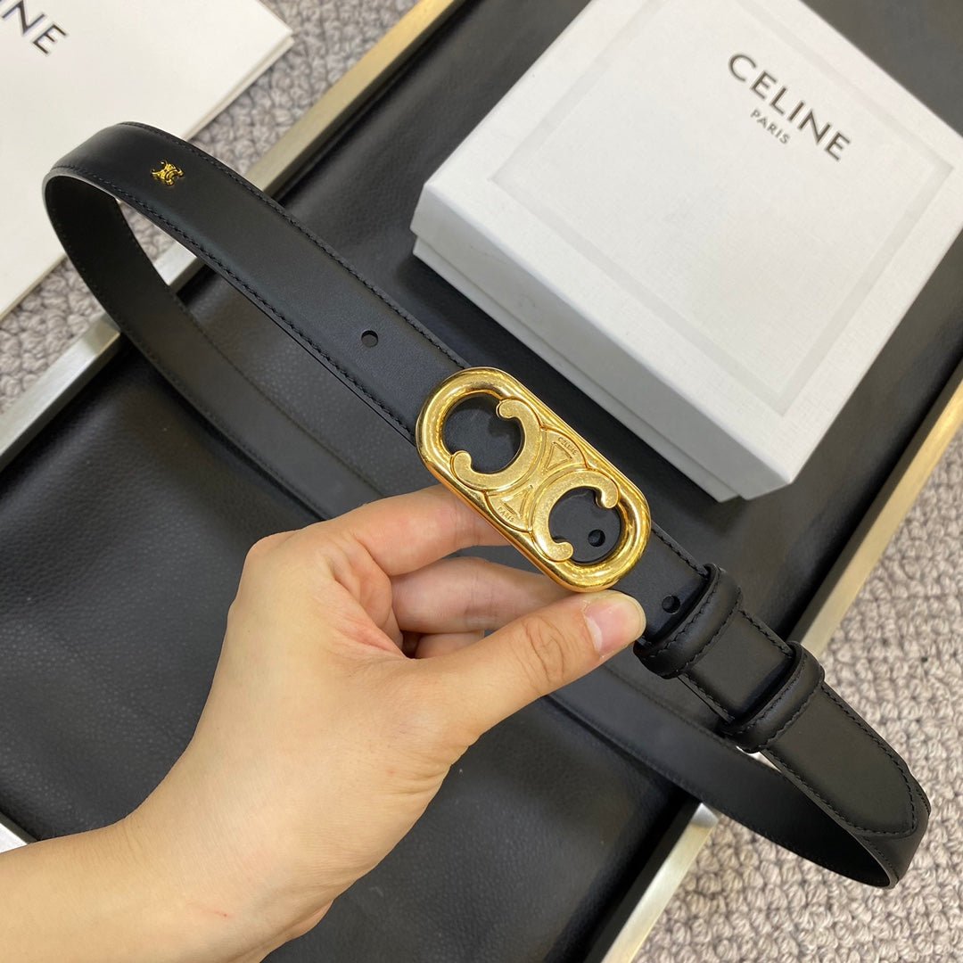 CELINE TRIOMPHE BELT 25MM IN BLACK CALFSKIN OVAL BUCKLE AND ENGRAVED LOGO